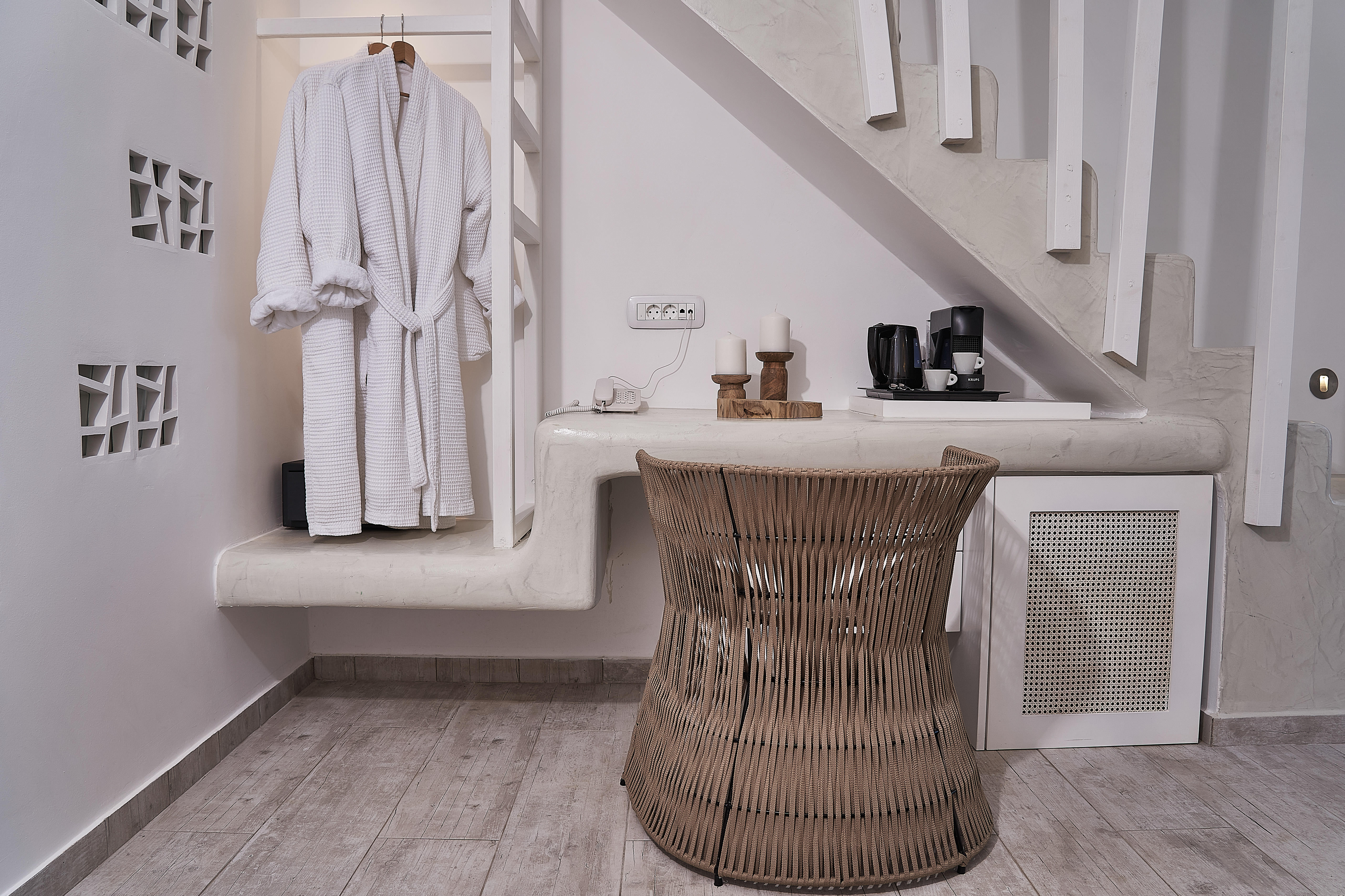 Petri Suites