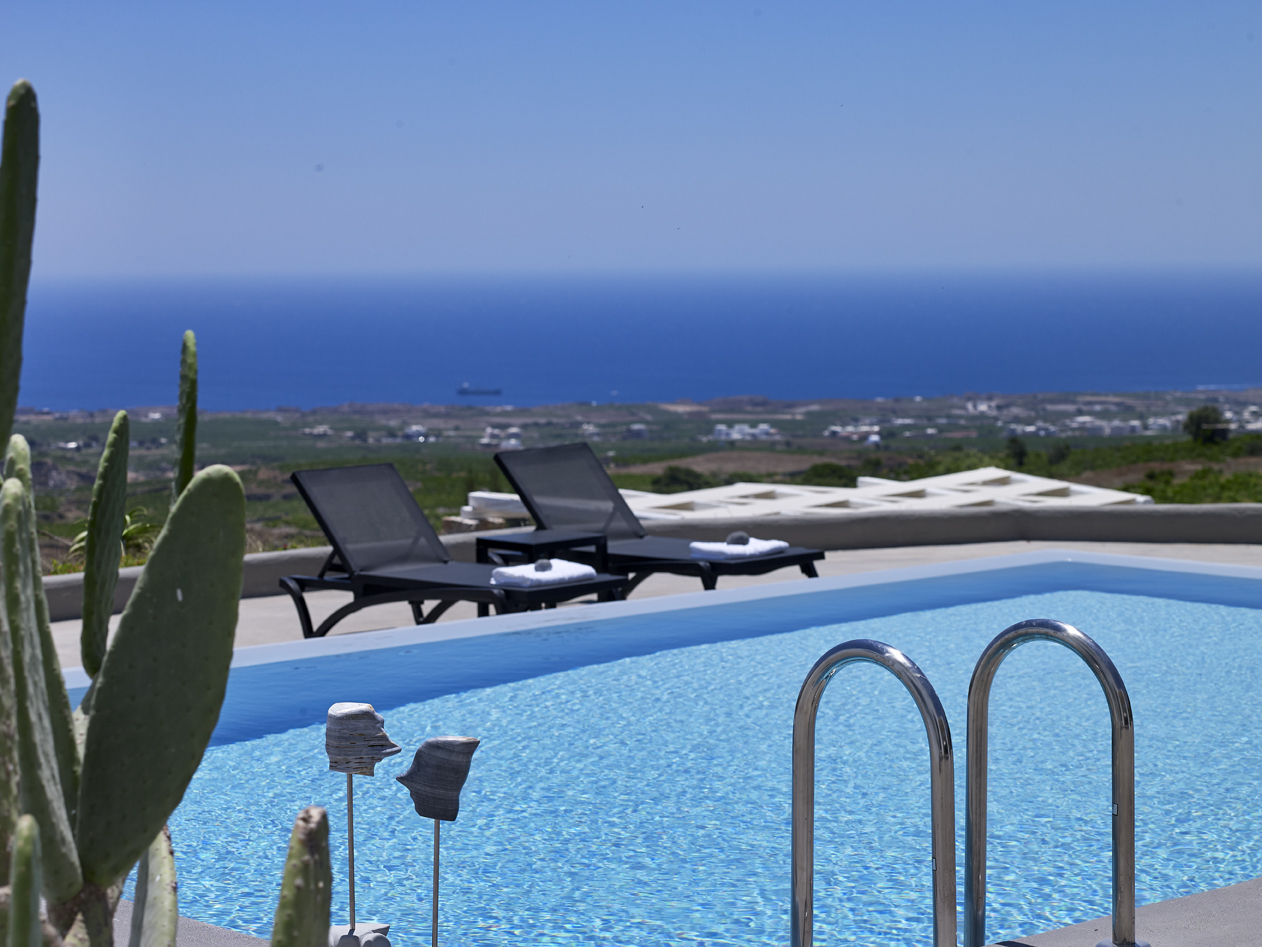 Christou Estate & Villas
