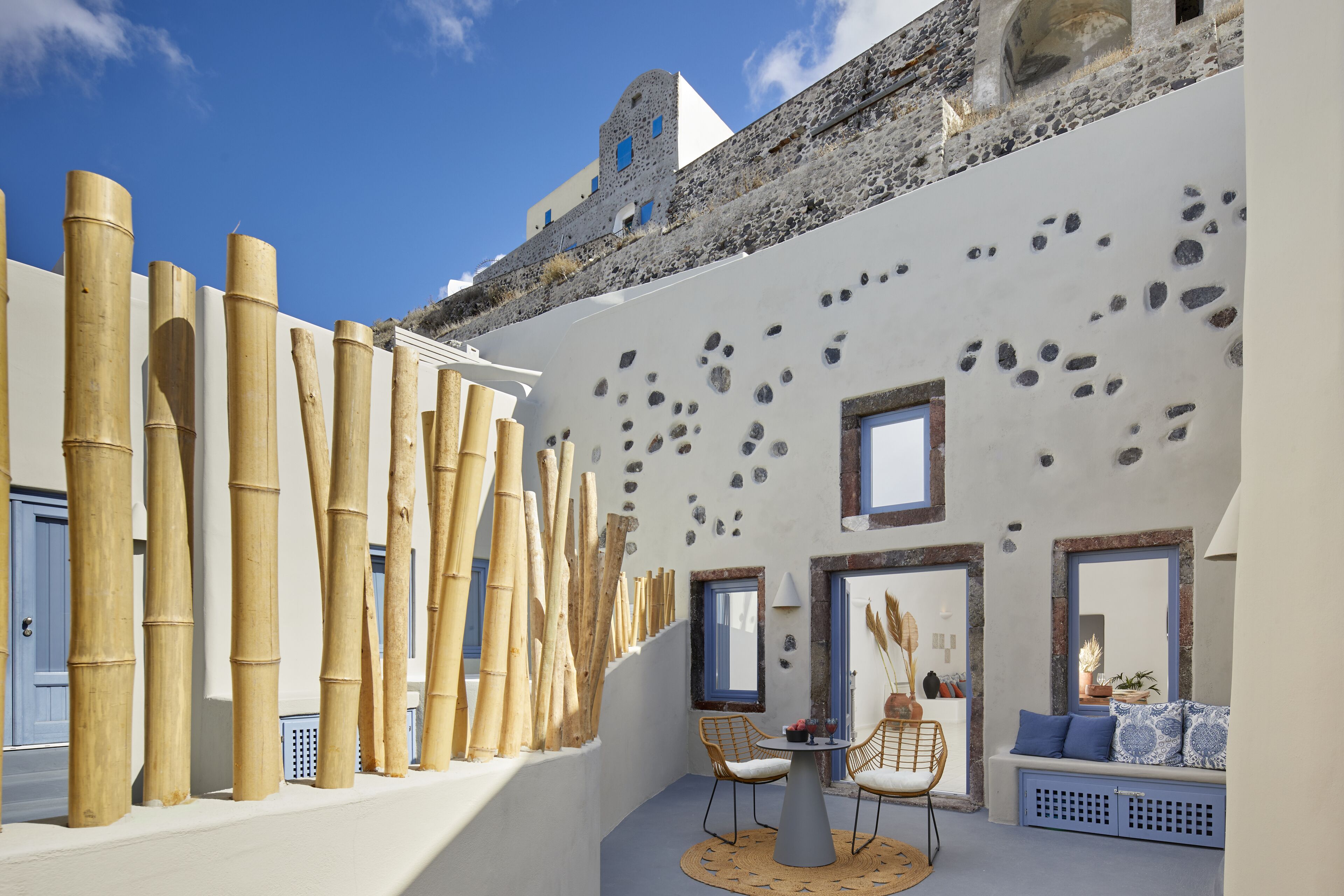 Luna Santorini Suites