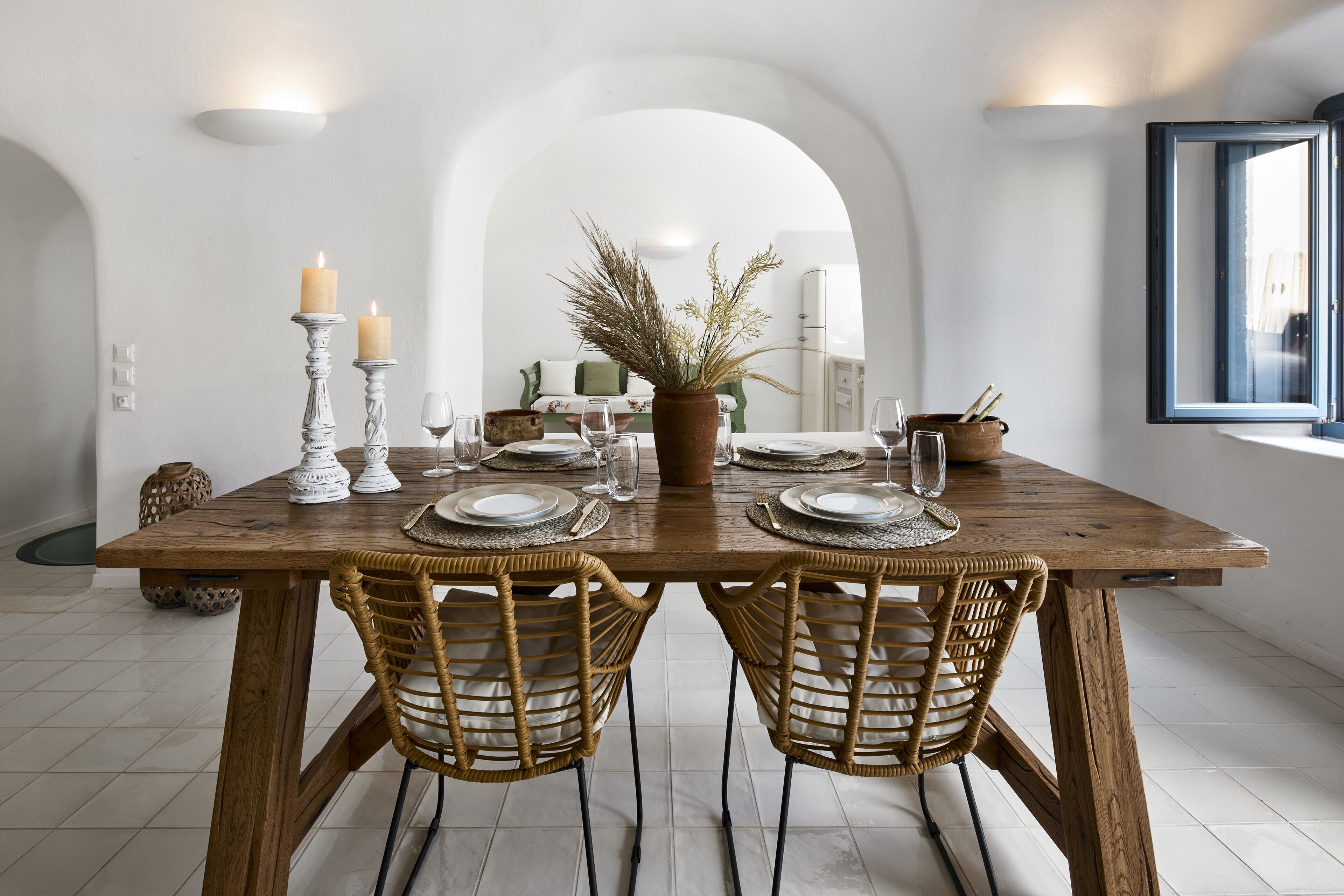 Luna Santorini Suites