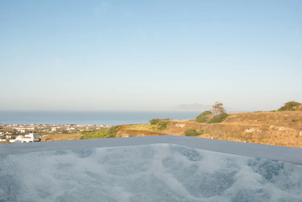 Amphitrite Suites Santorini