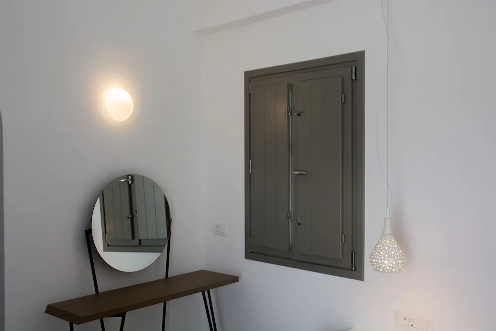 Amphitrite Suites Santorini