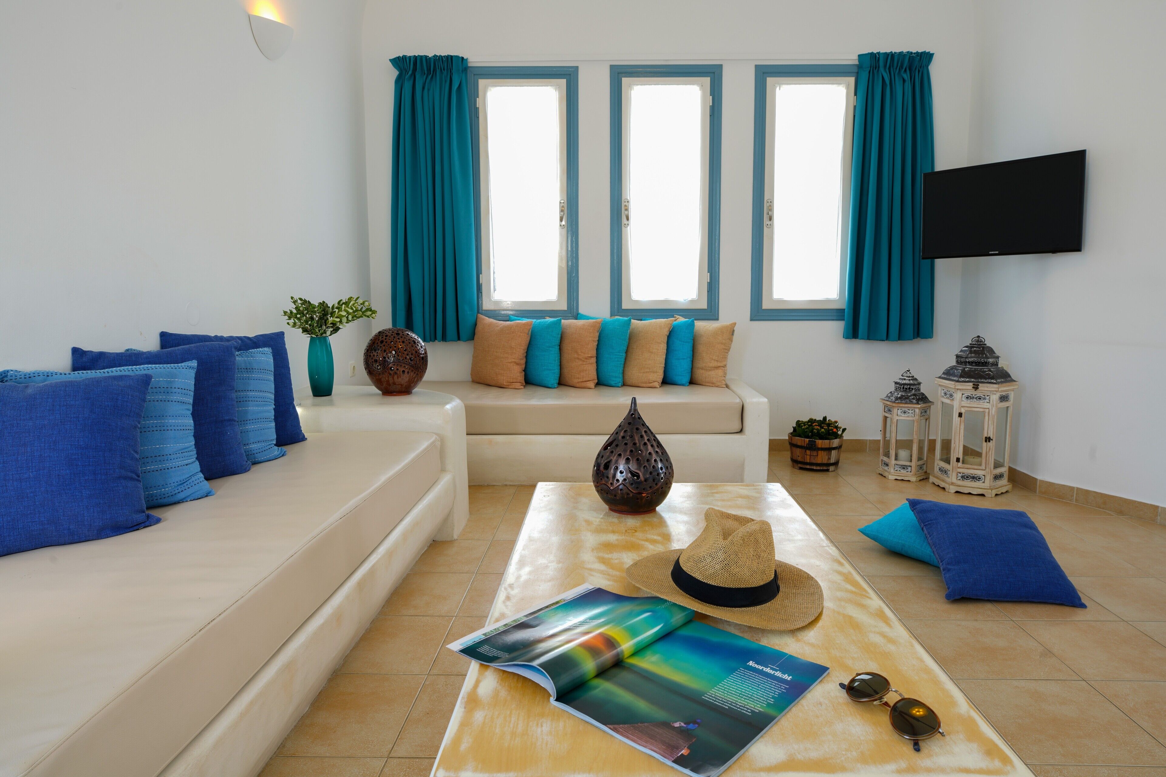 Athiri Santorini Family Friendly Hotel