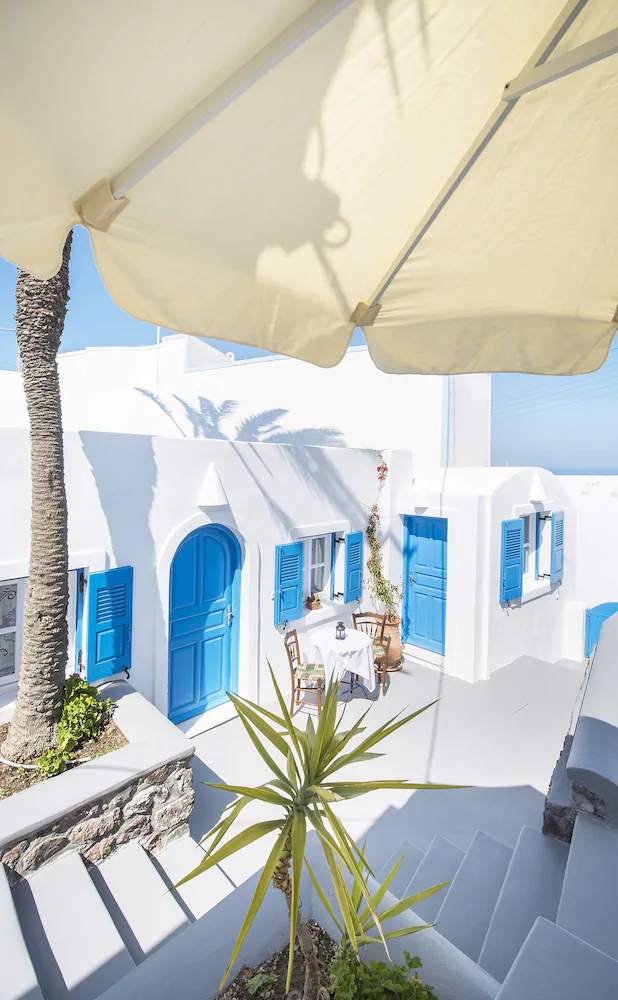 Kadia Traditional Residencies