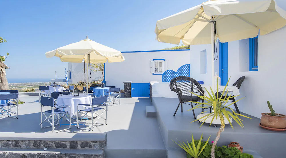 Kadia Traditional Residencies