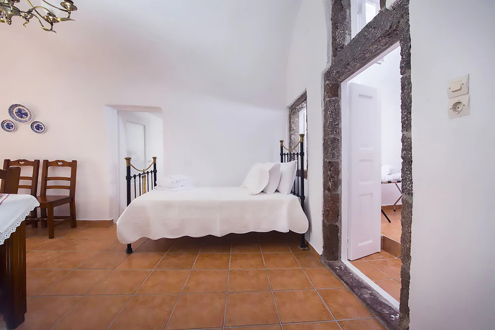 Kadia Traditional Residencies
