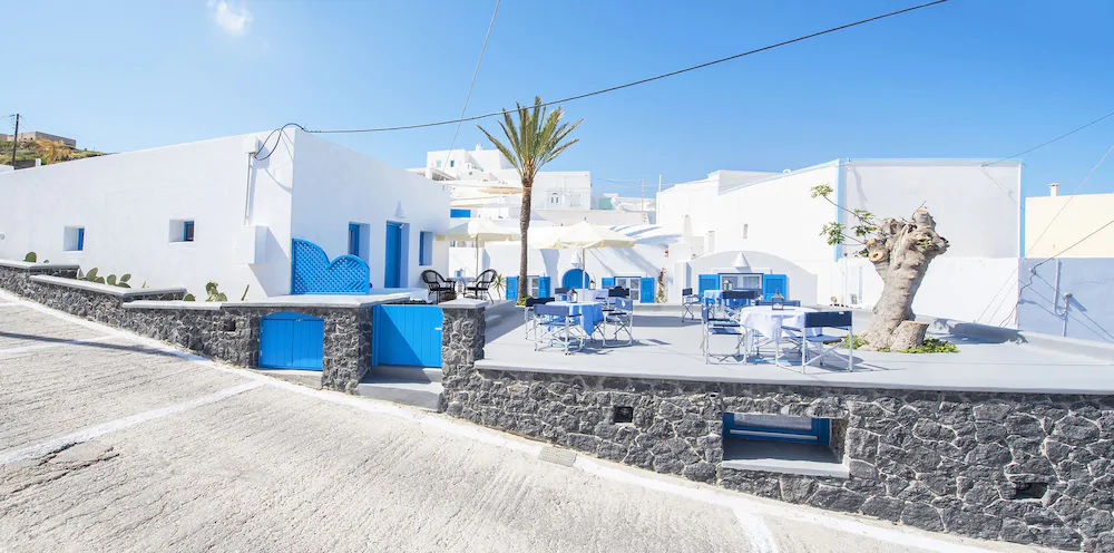 Kadia Traditional Residencies
