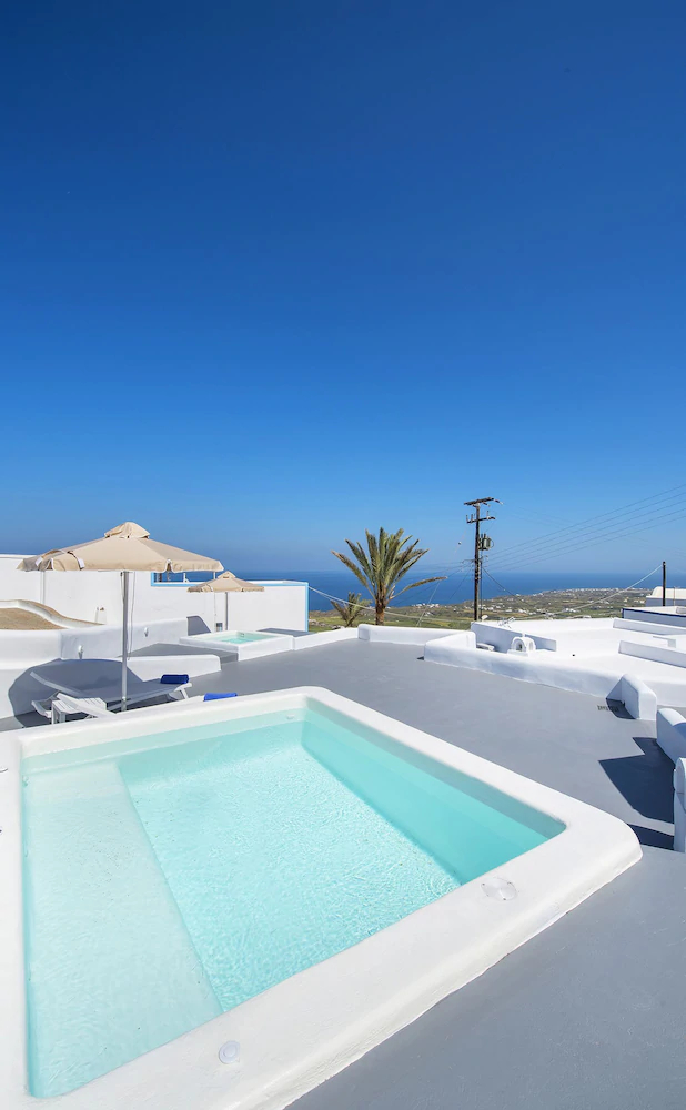 Kadia Traditional Residencies