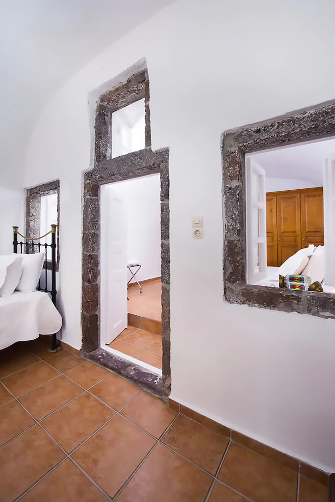 Kadia Traditional Residencies