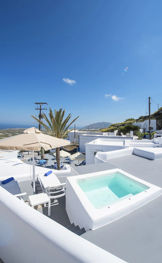 Kadia Traditional Residencies