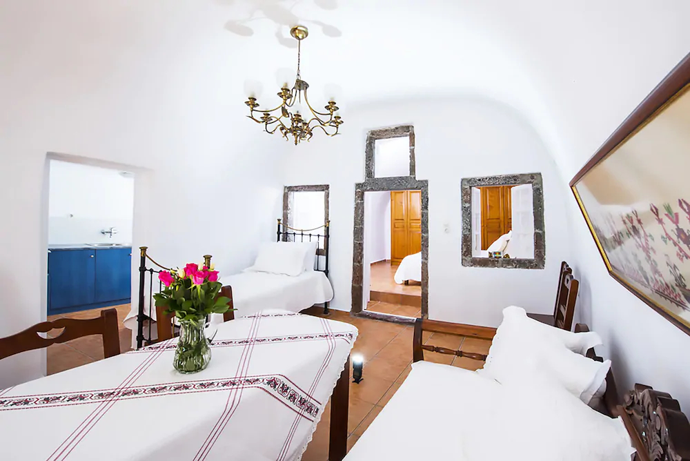 Kadia Traditional Residencies