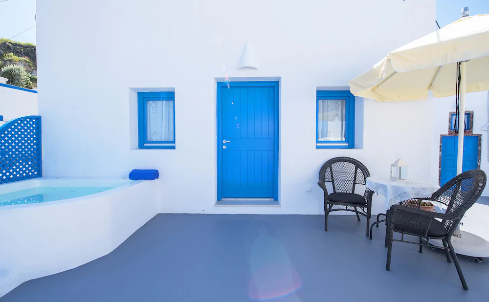 Kadia Traditional Residencies