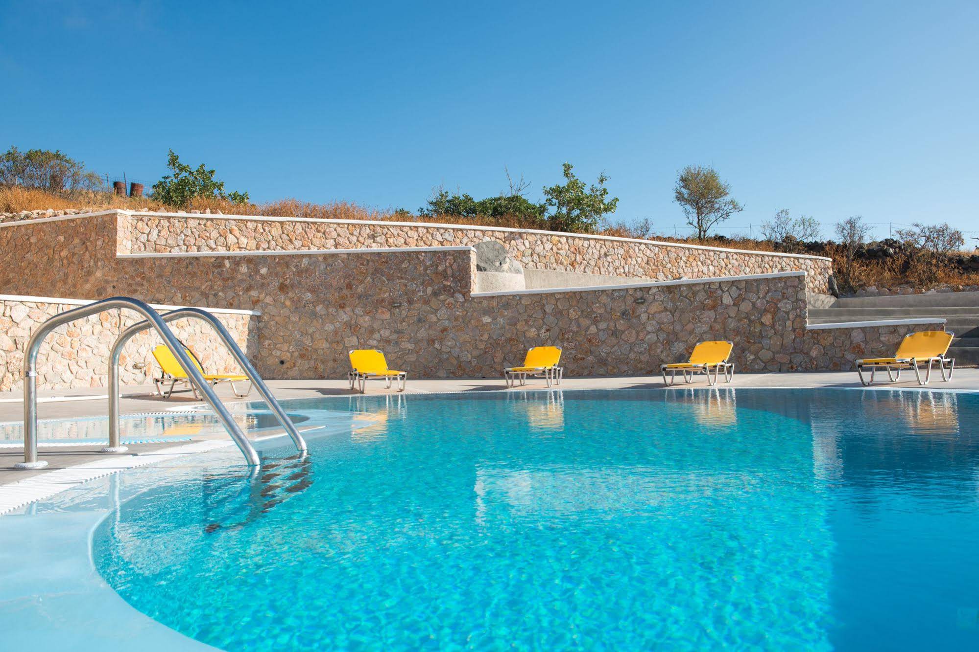 Moonlight Apartments Santorini