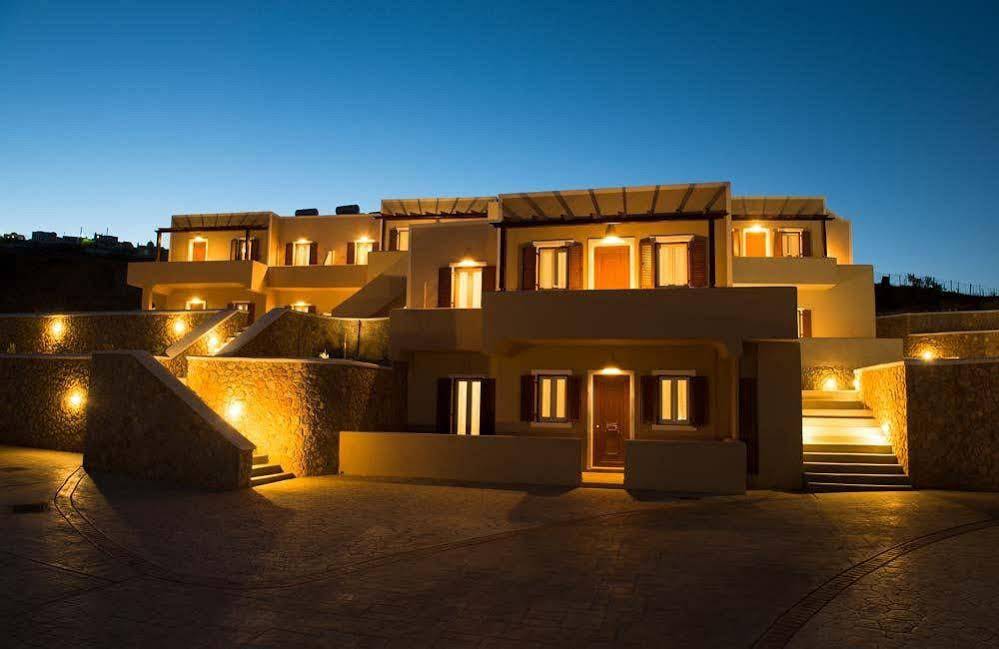 Moonlight Apartments Santorini