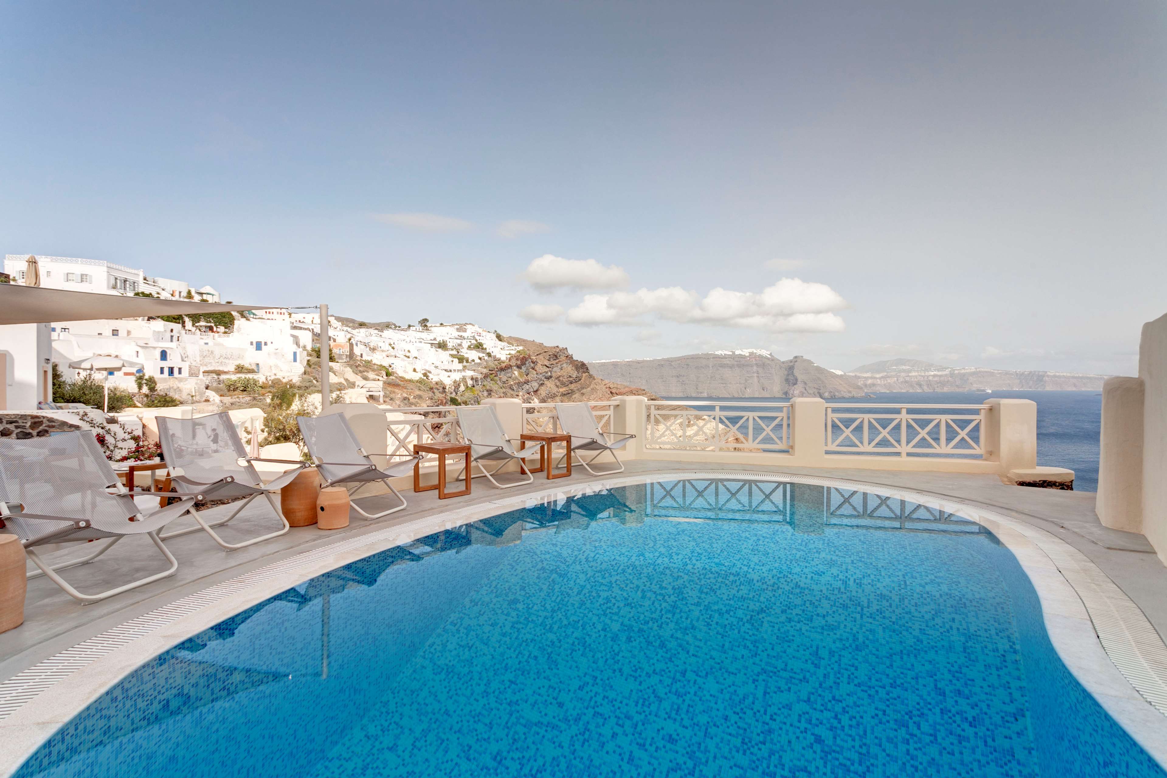 Mystique A Luxury Collection Hotel, Santorini