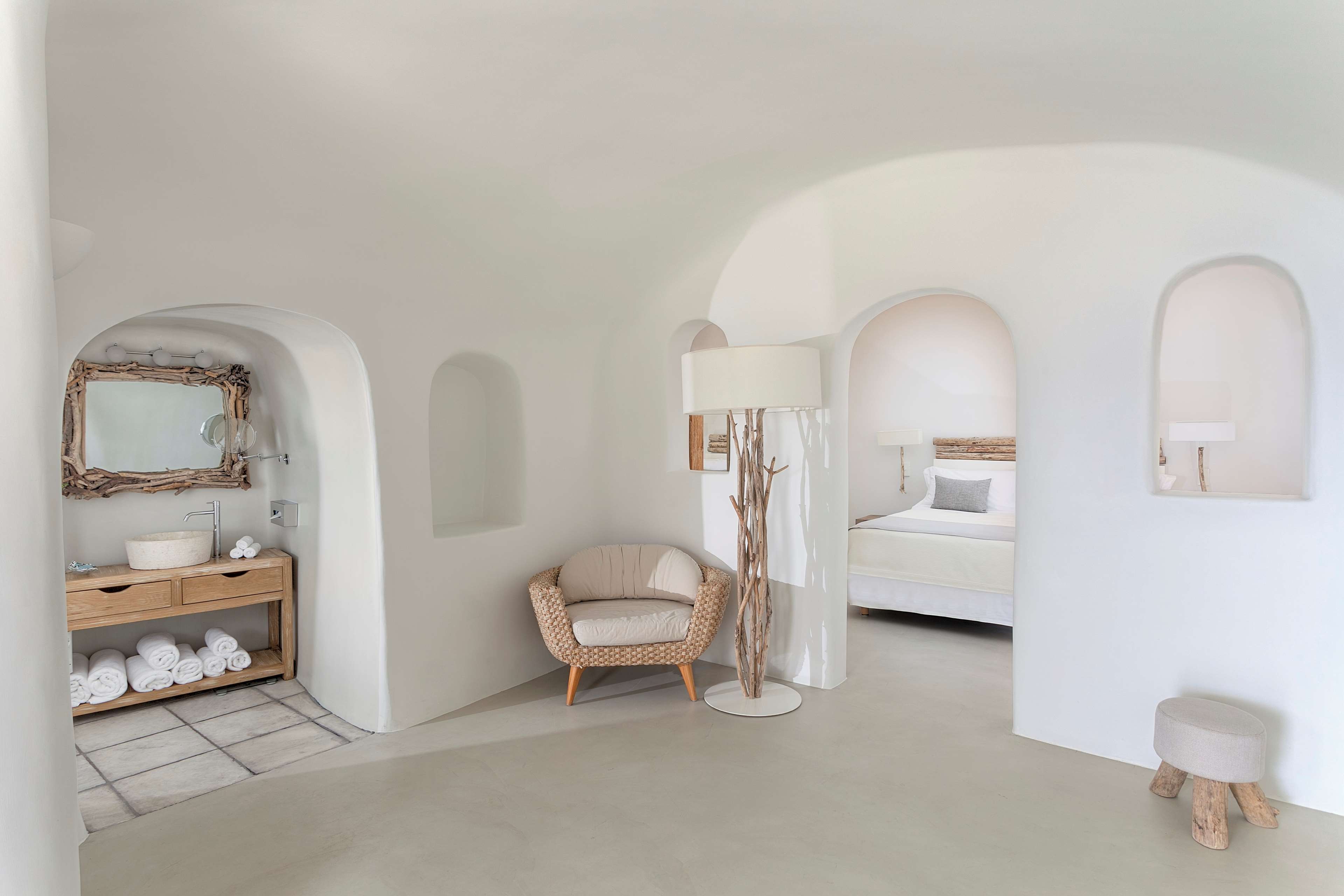 Mystique A Luxury Collection Hotel, Santorini
