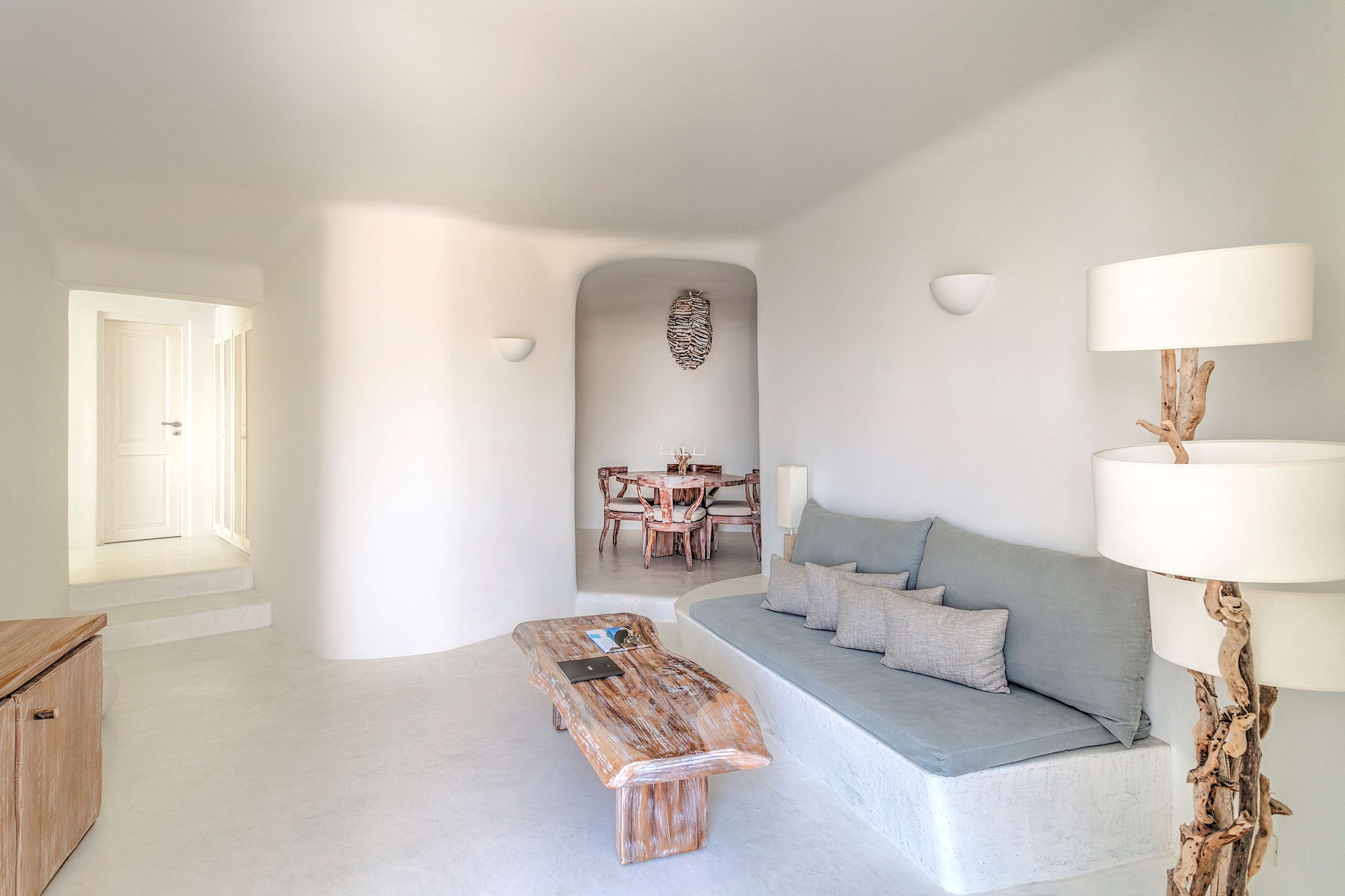 Mystique A Luxury Collection Hotel, Santorini