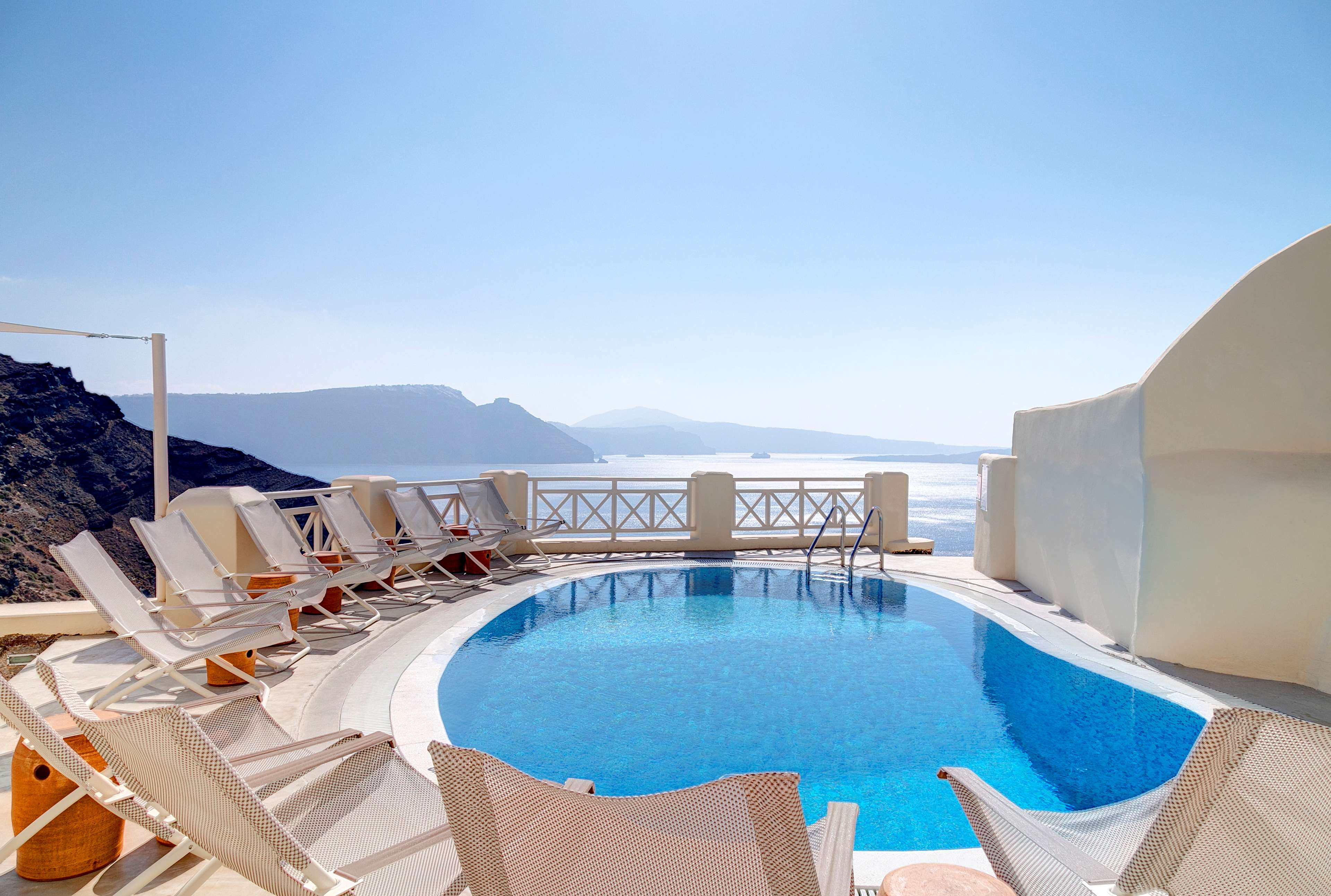 Mystique A Luxury Collection Hotel, Santorini