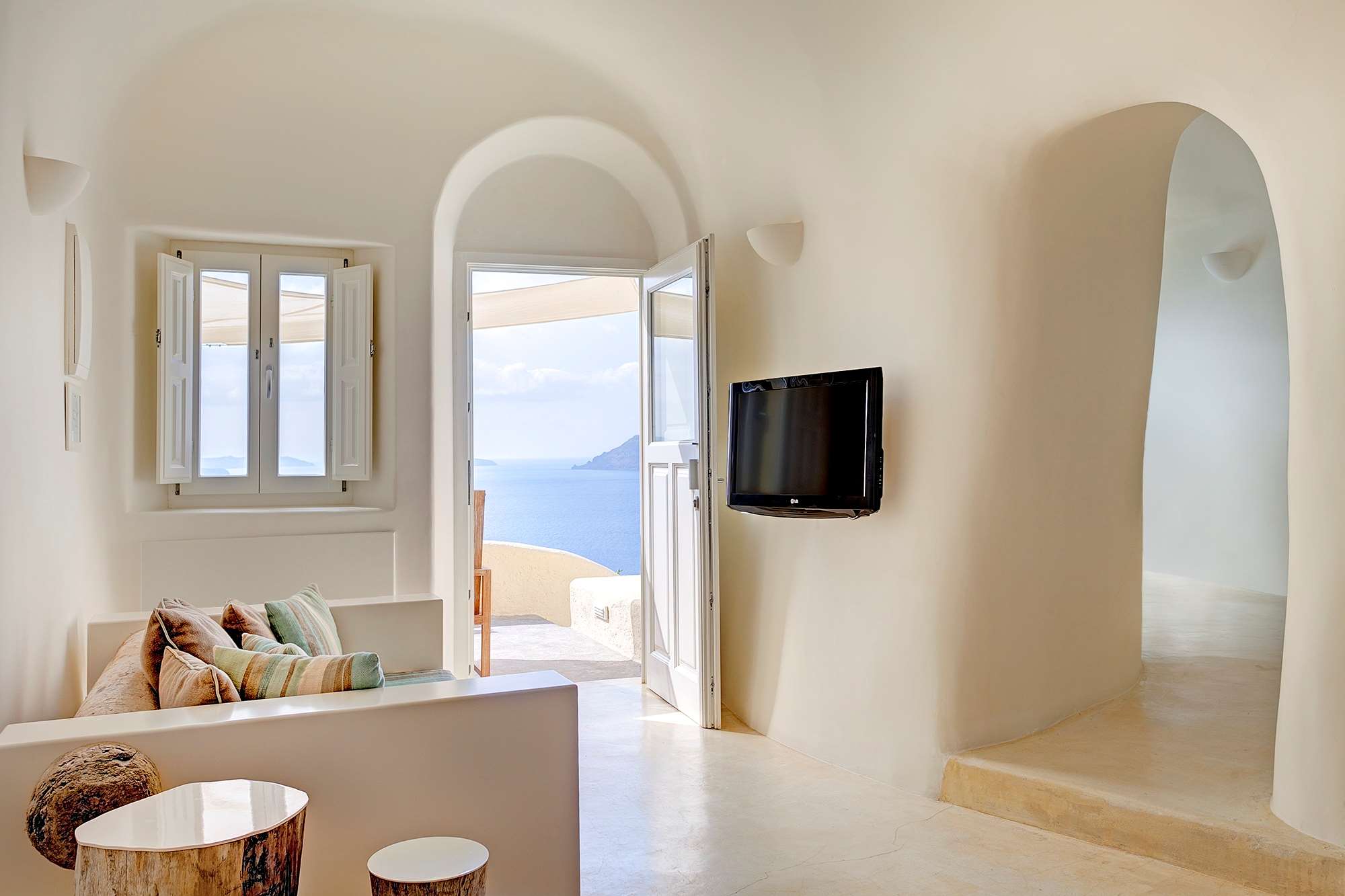 Mystique A Luxury Collection Hotel, Santorini