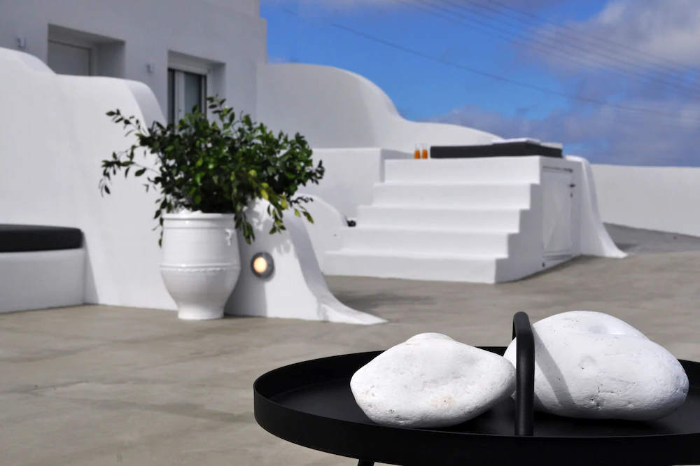 Nerti Suites