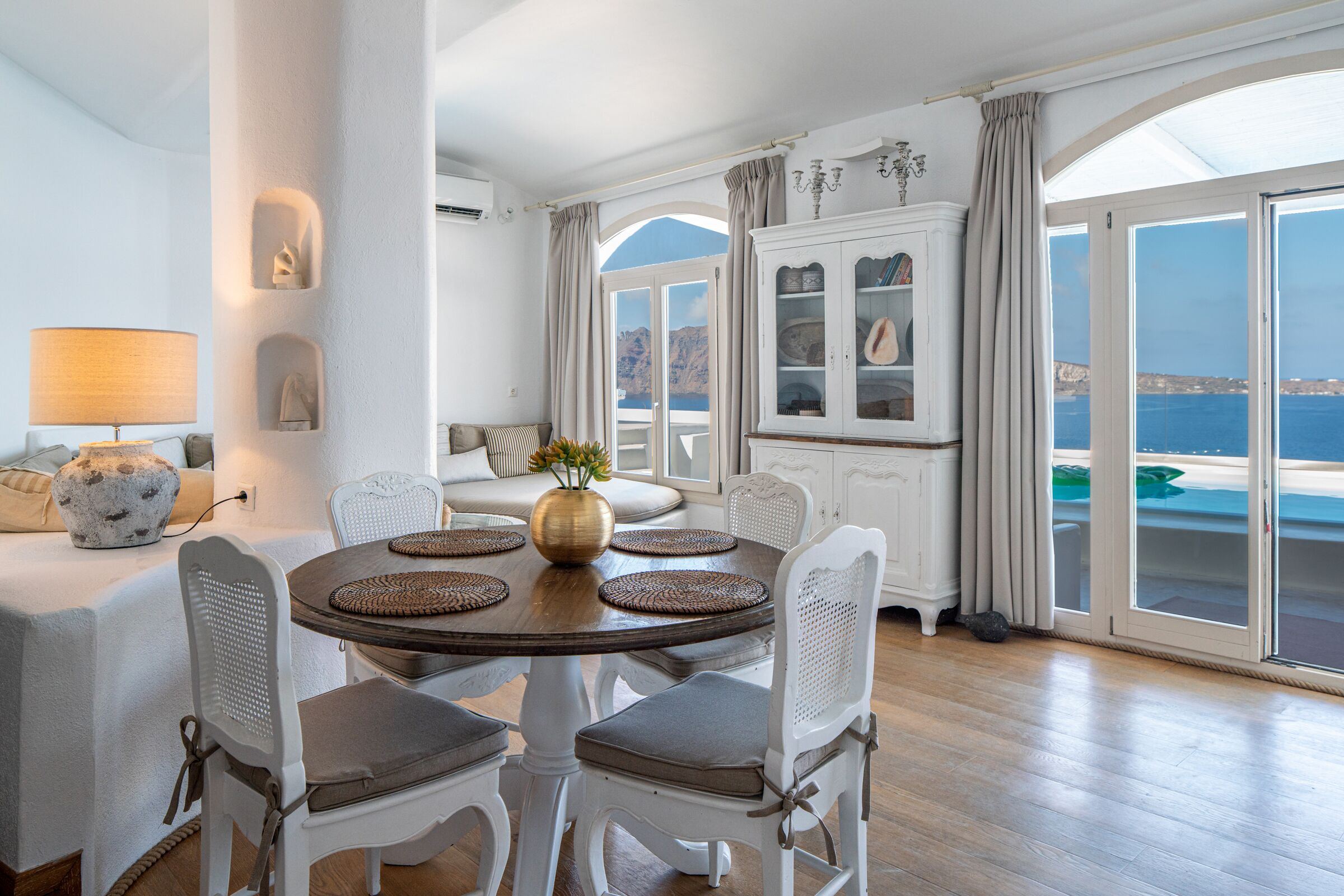 Ode Villa