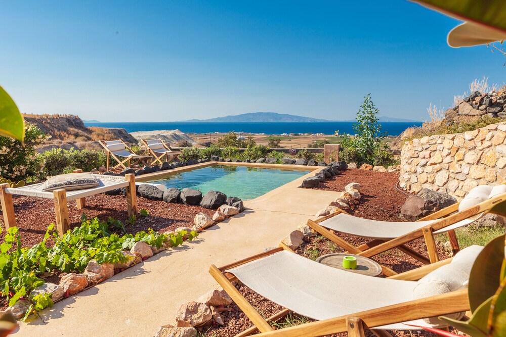 Rosepepper Villa