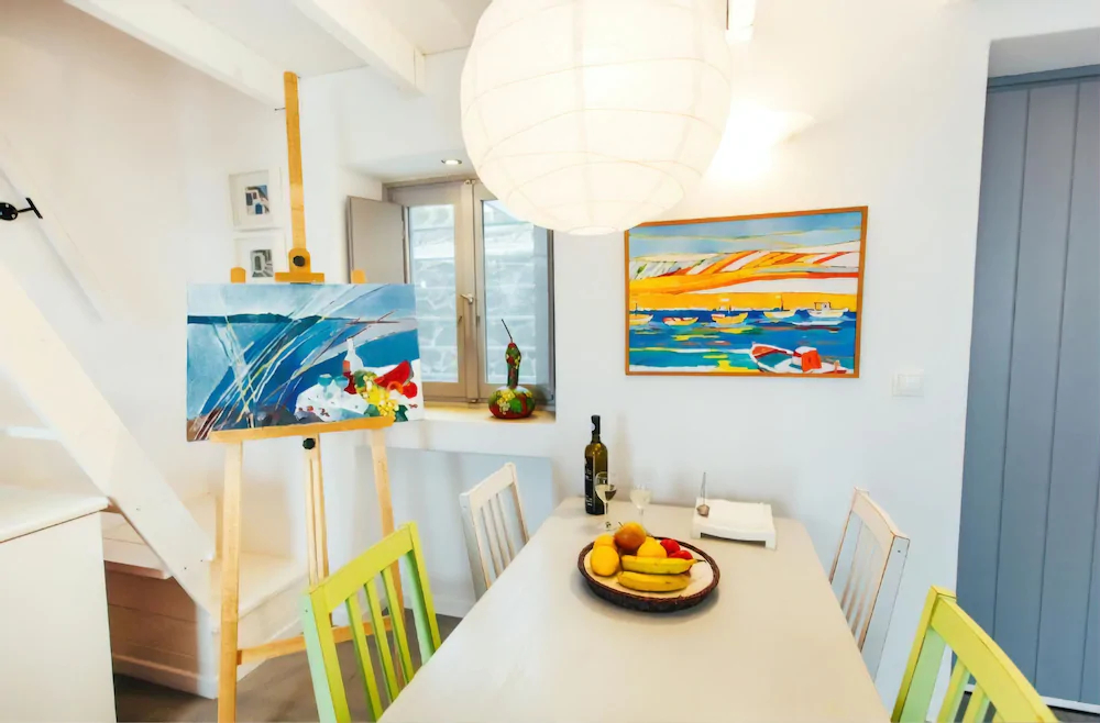 Wine & Wind House