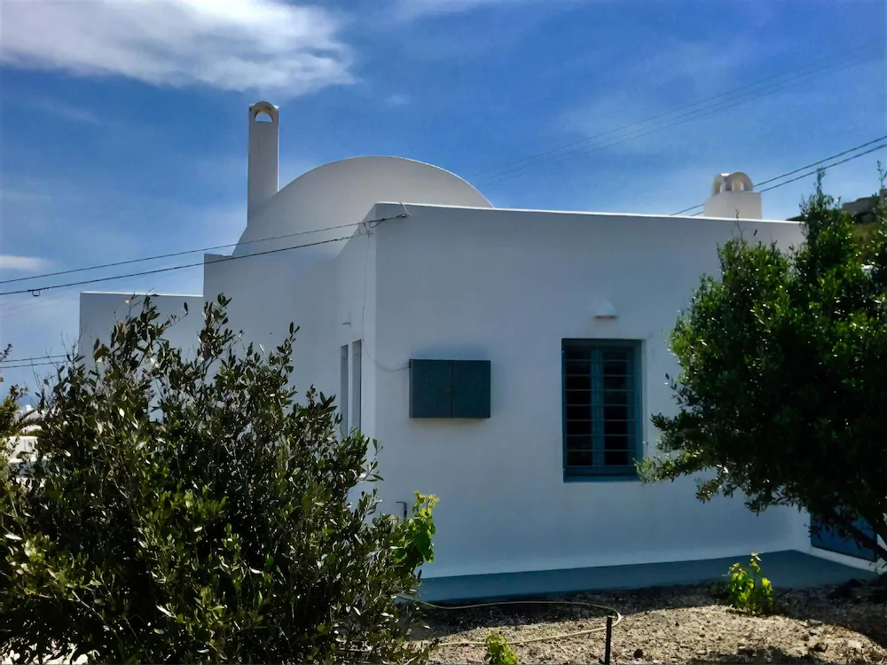 Wine & Wind House