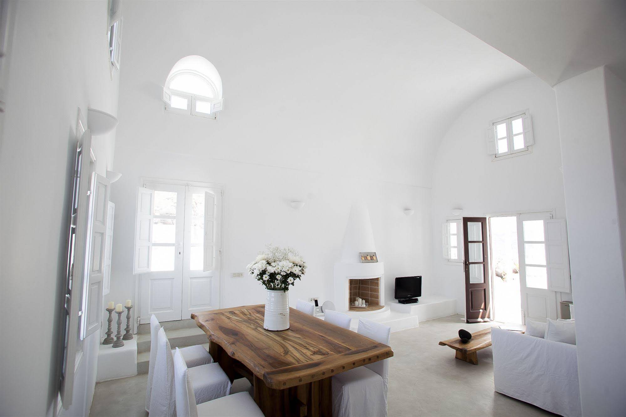Aenaon Villas