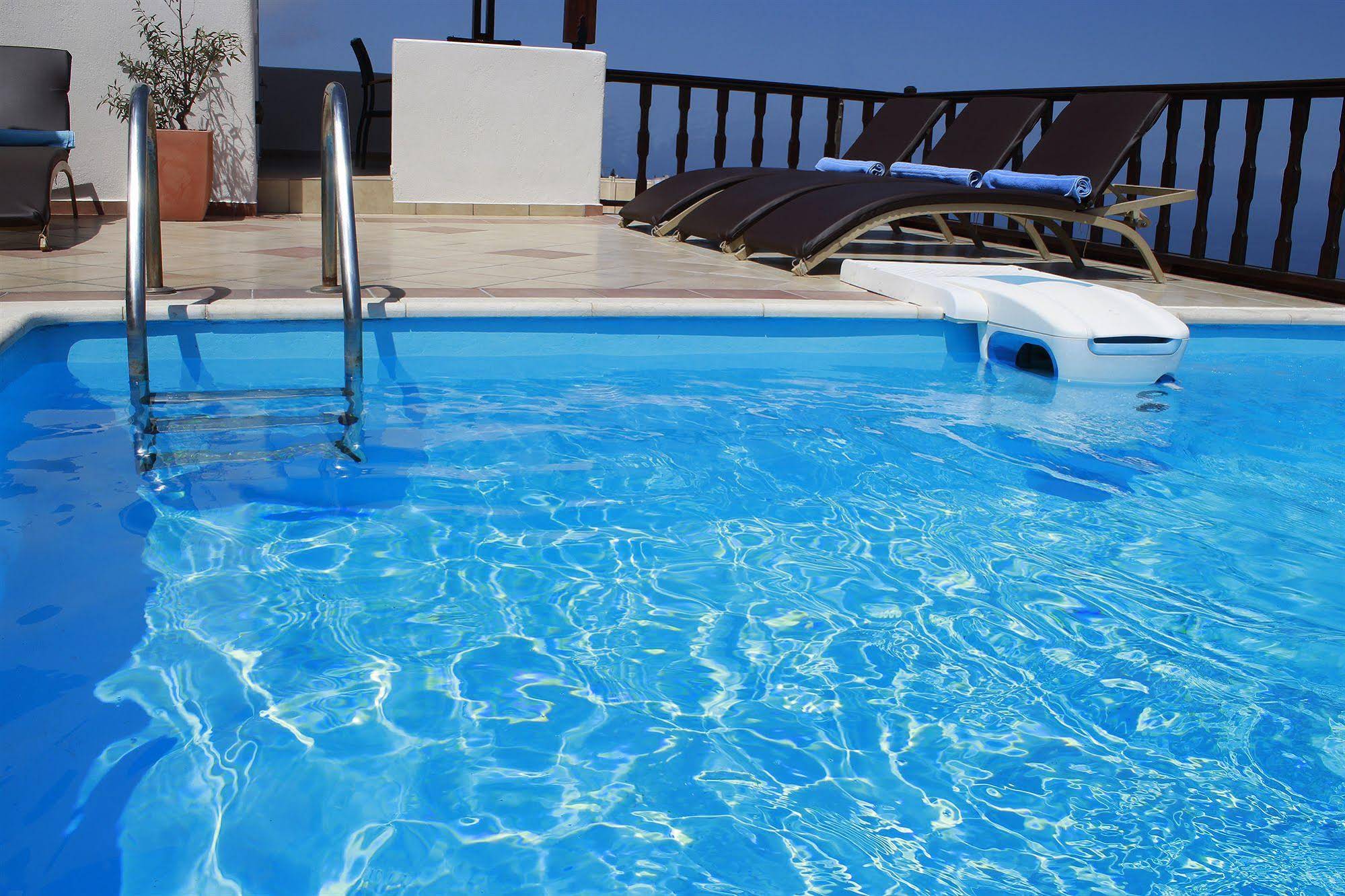 Amerisa Suites