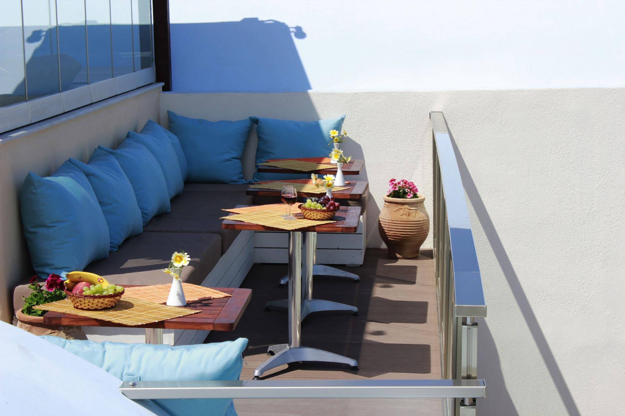 Amerisa Suites