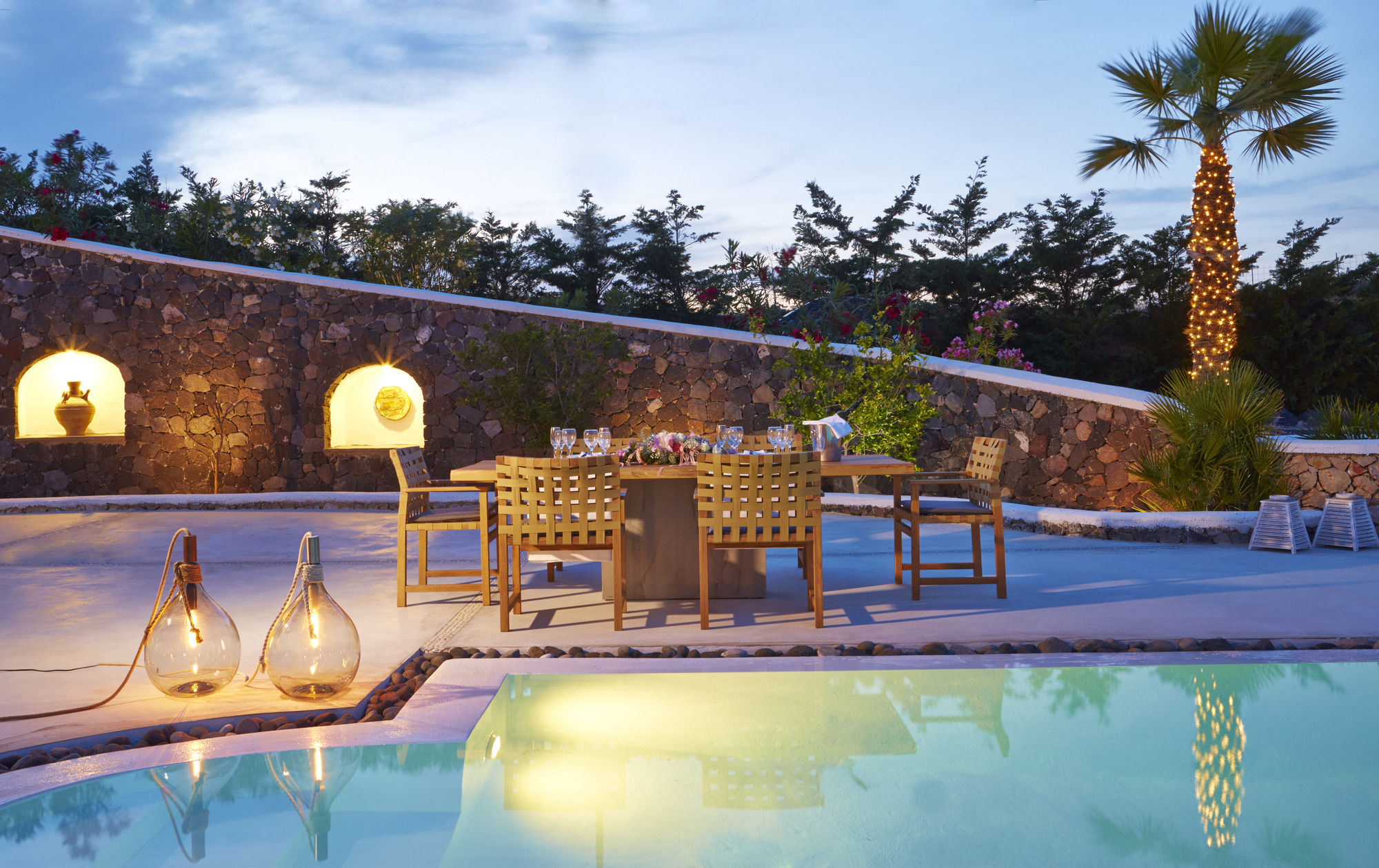Amor Hideaway Villas