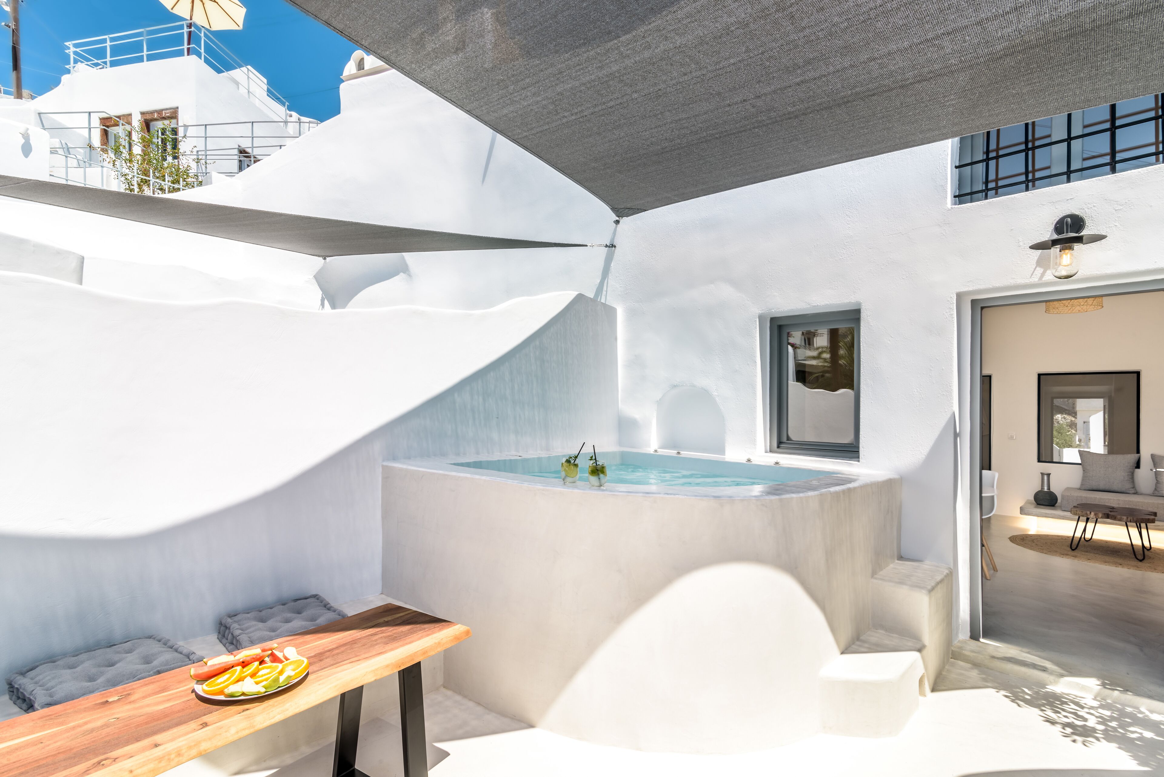 Anila Suites