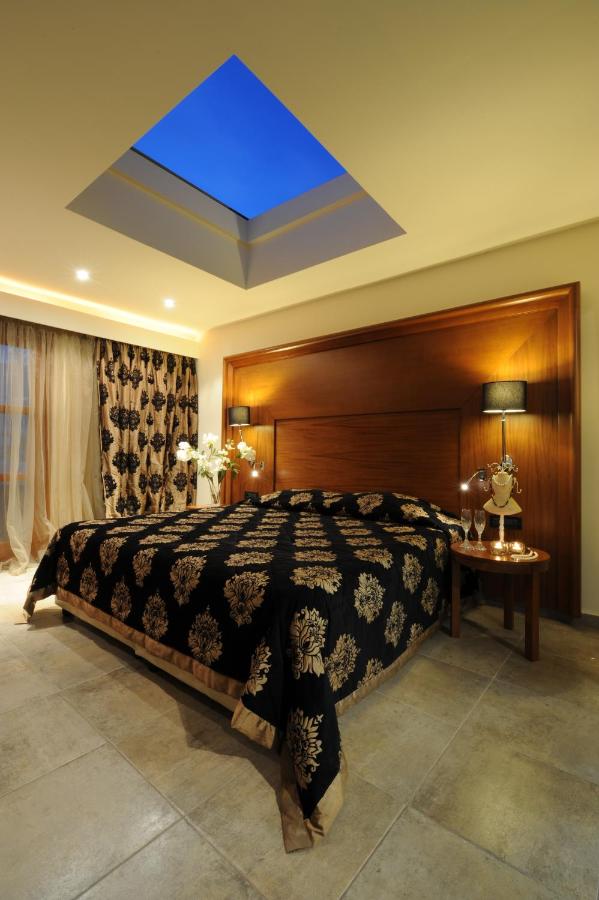 Aressana Spa Hotel and Suites