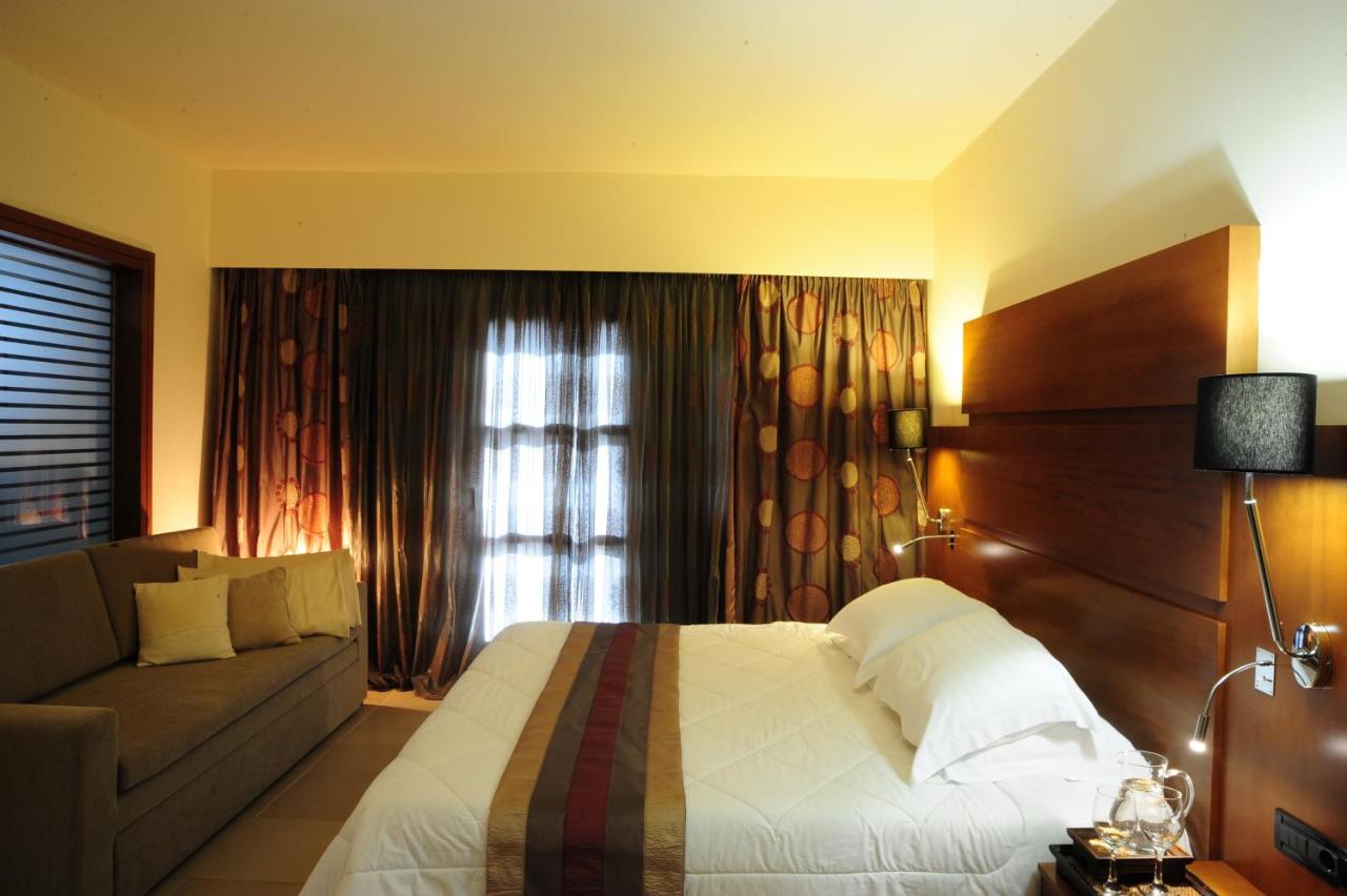 Aressana Spa Hotel and Suites