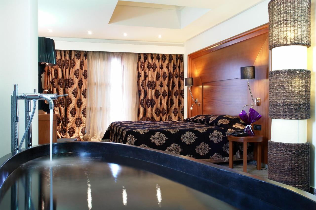 Aressana Spa Hotel and Suites