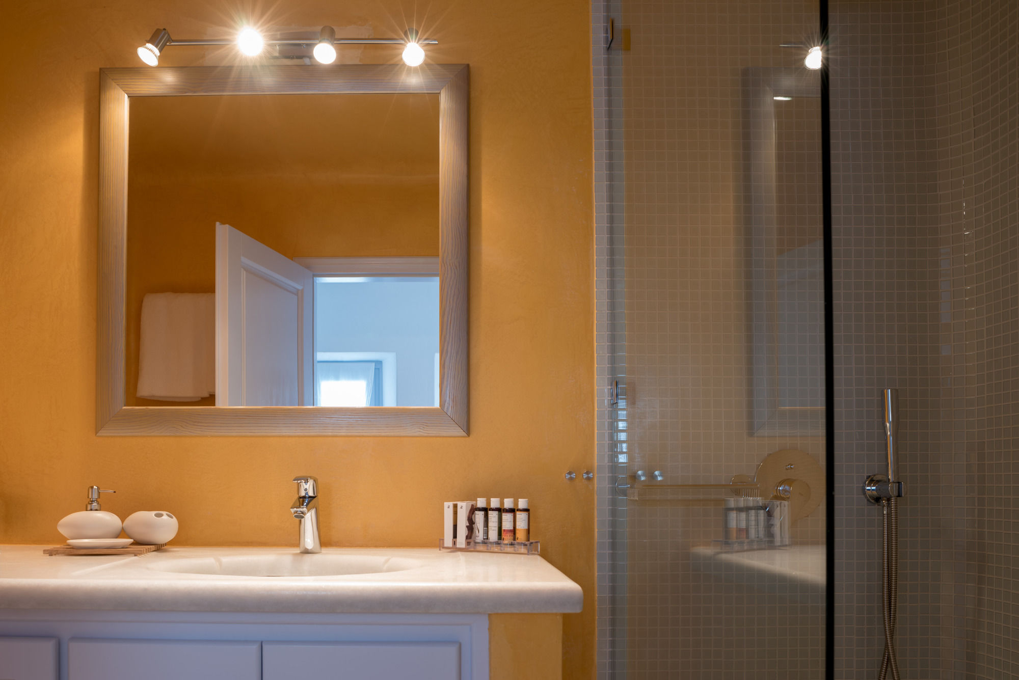 Aria Suites