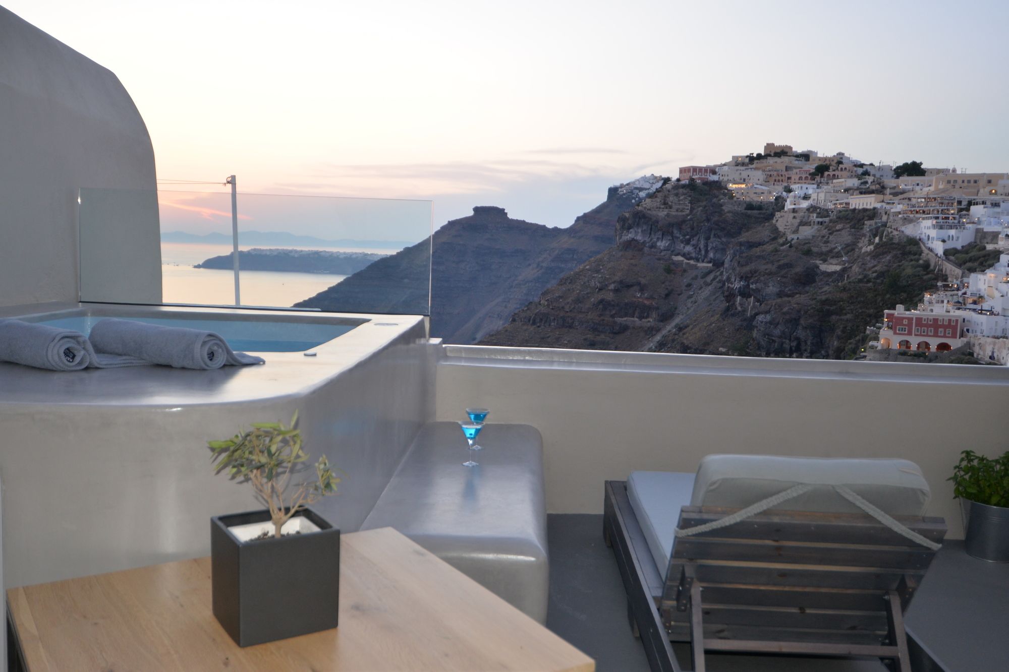 Aria Suites