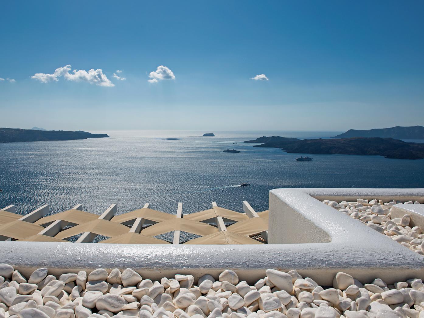 Lilium Santorini Hotel