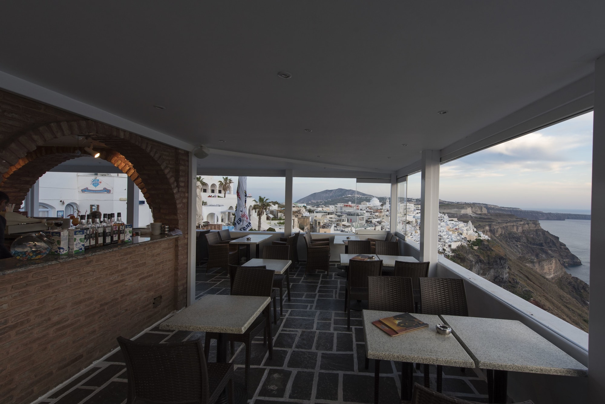Kastro Suites