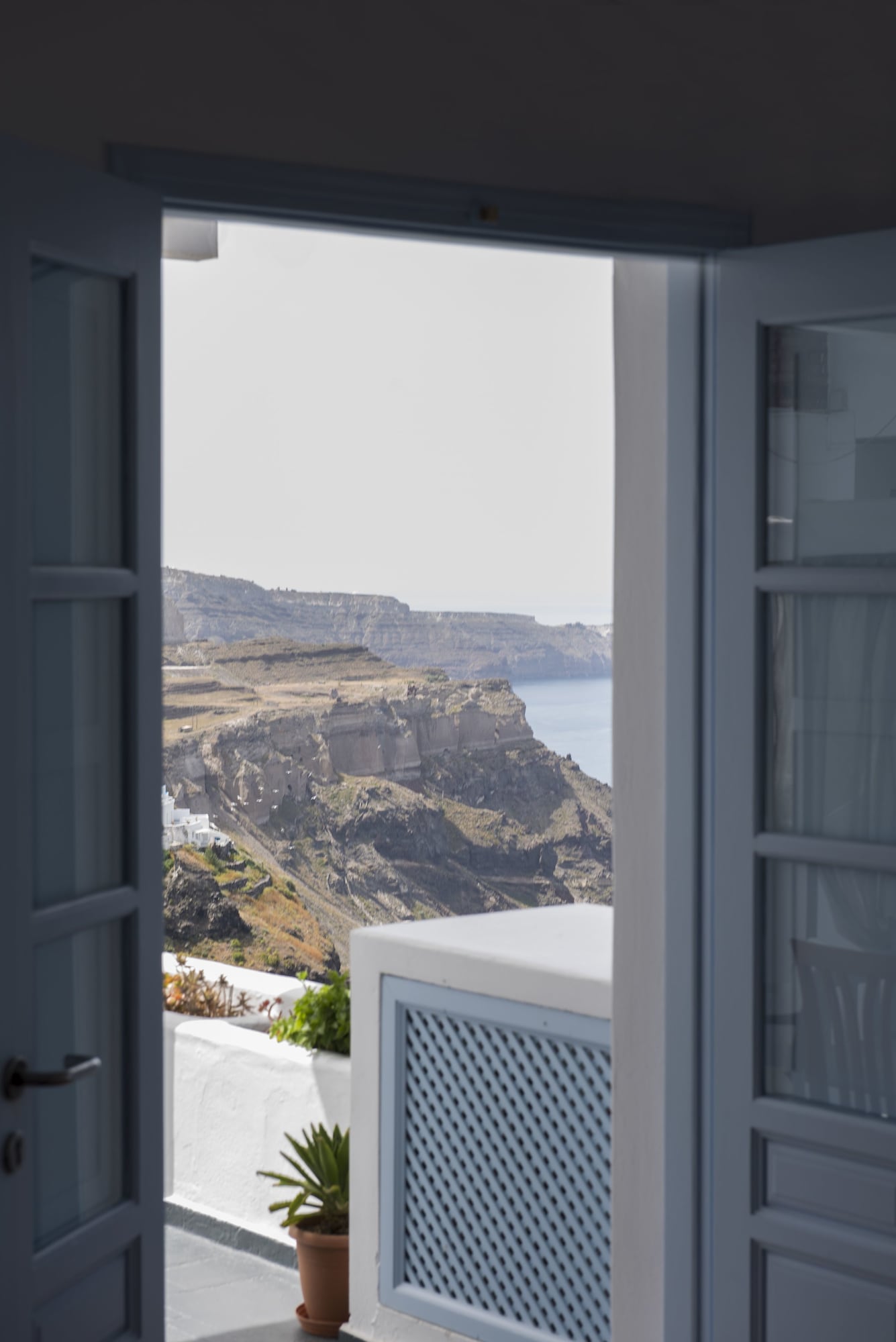 Kastro Suites