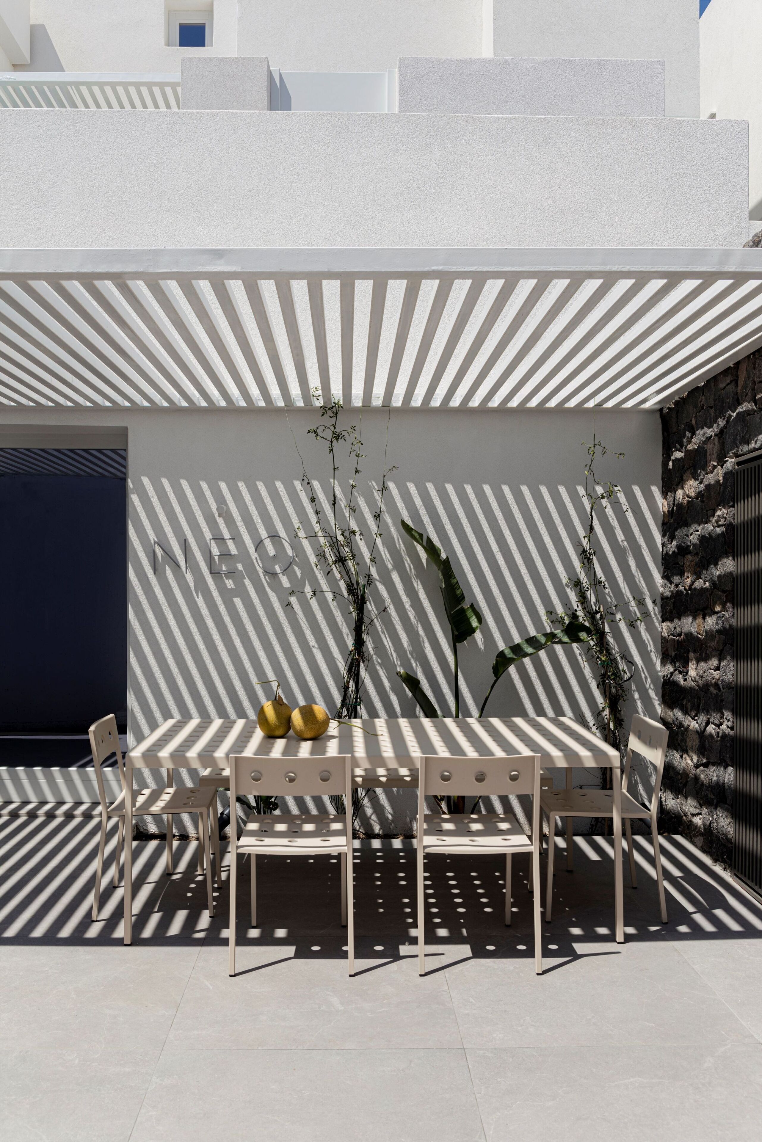 Neo Suites