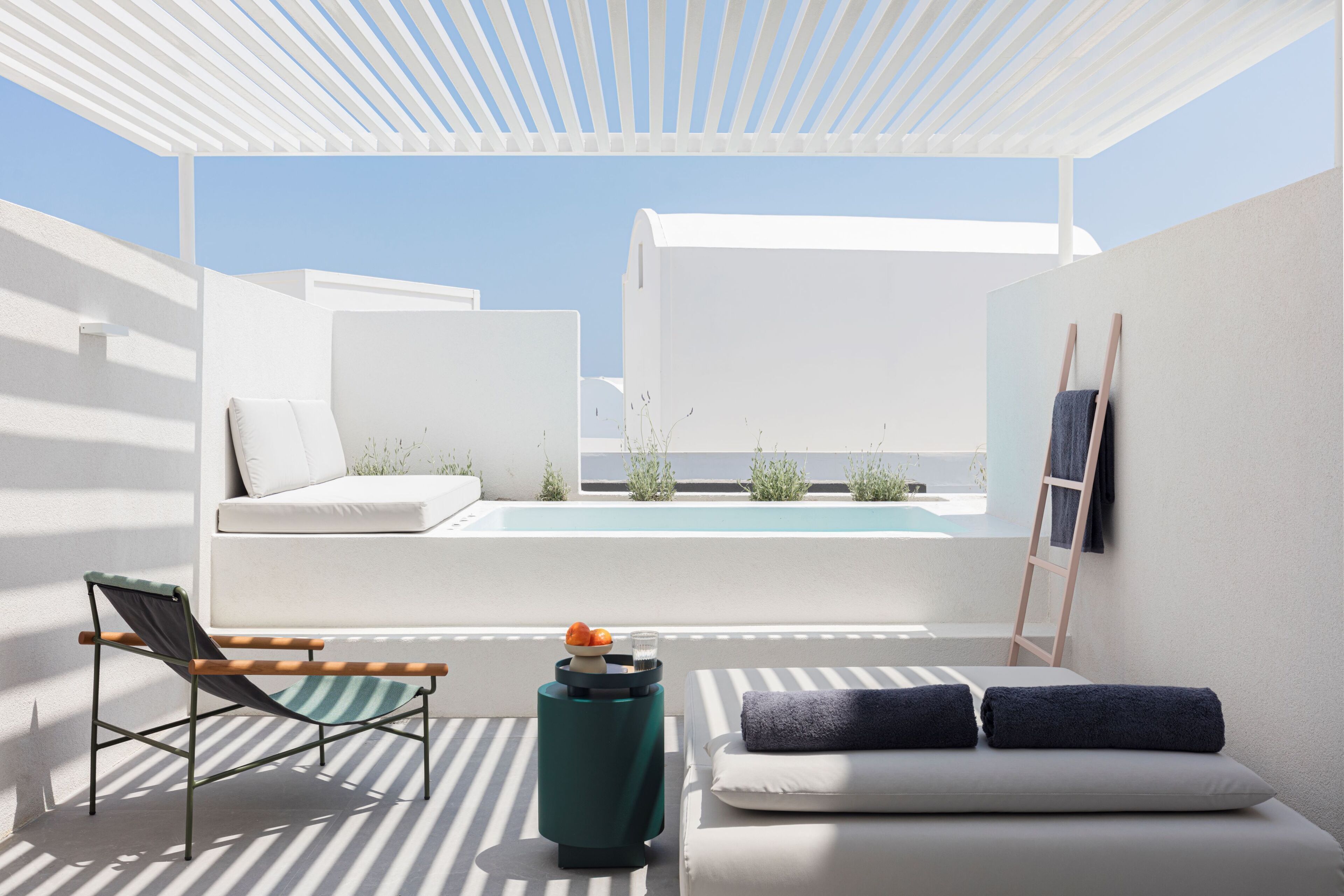 Neo Suites