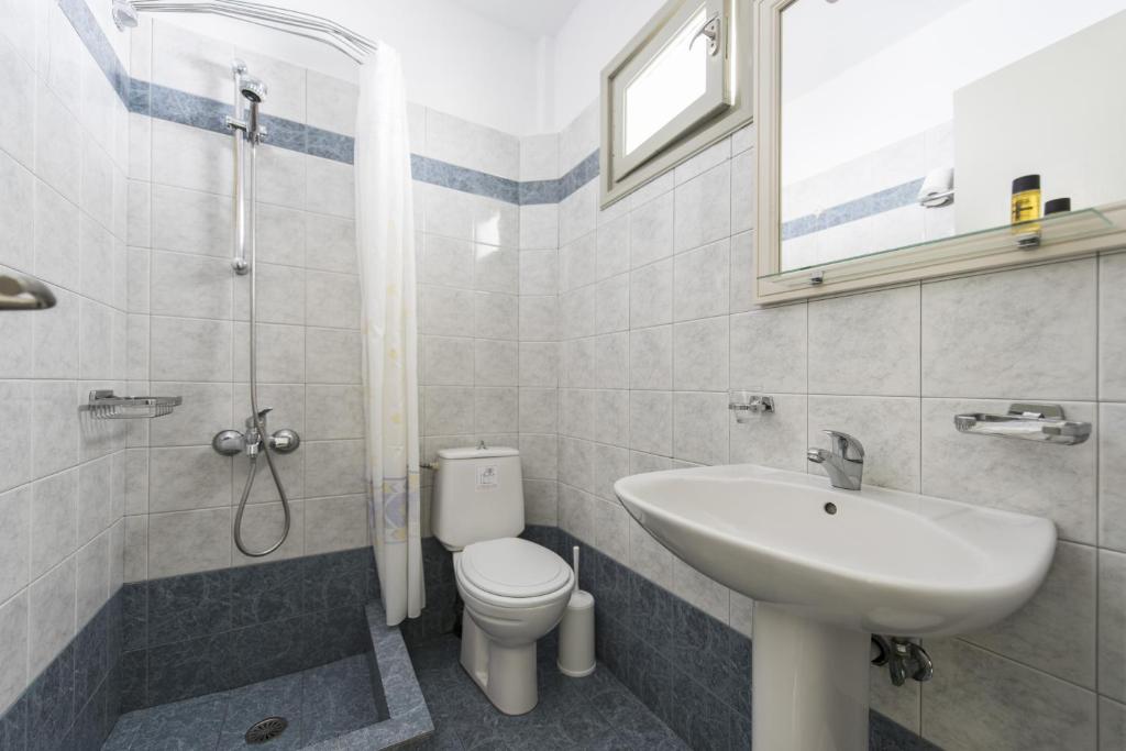 Nissos Thira Hotel