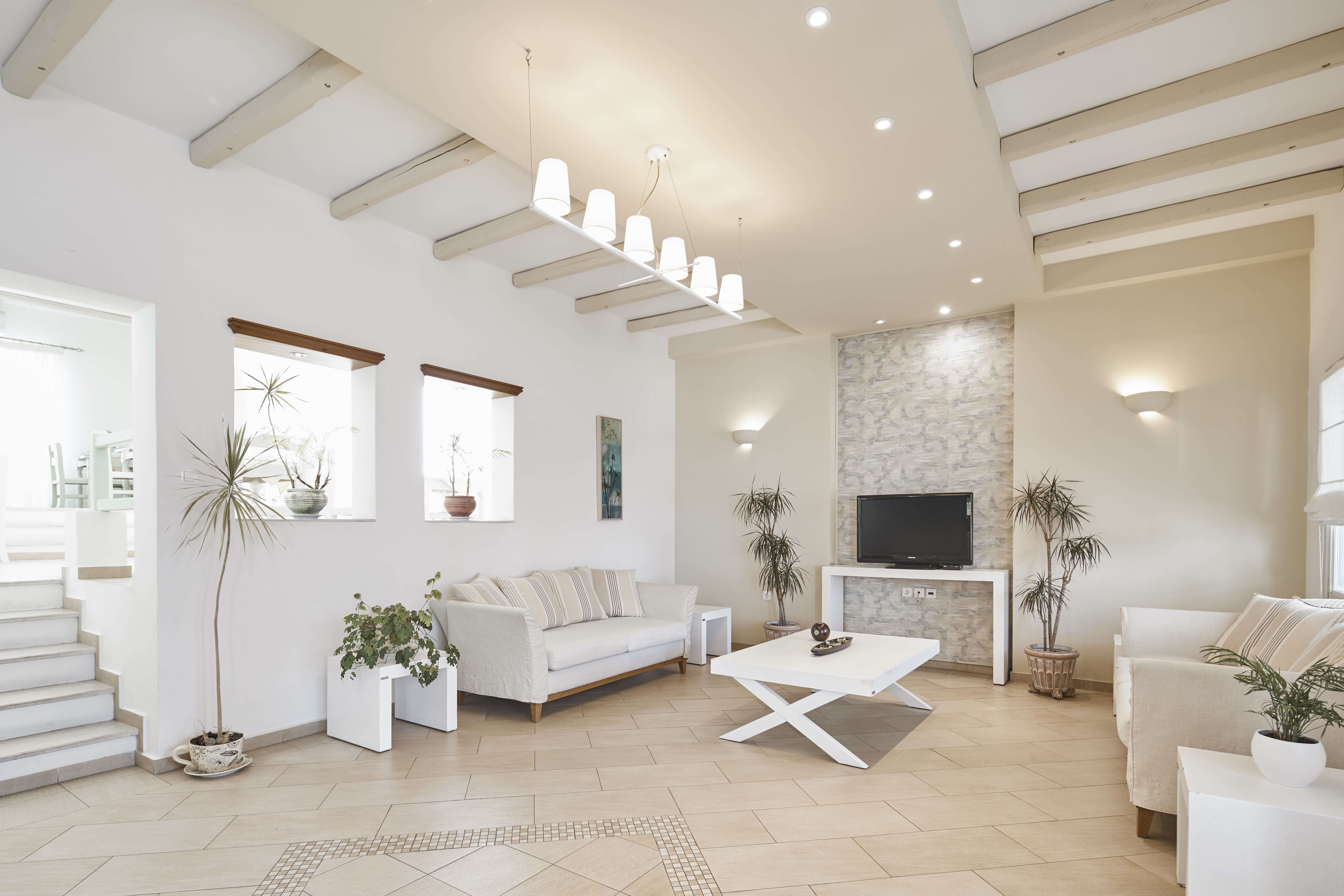 Nissos Thira Hotel