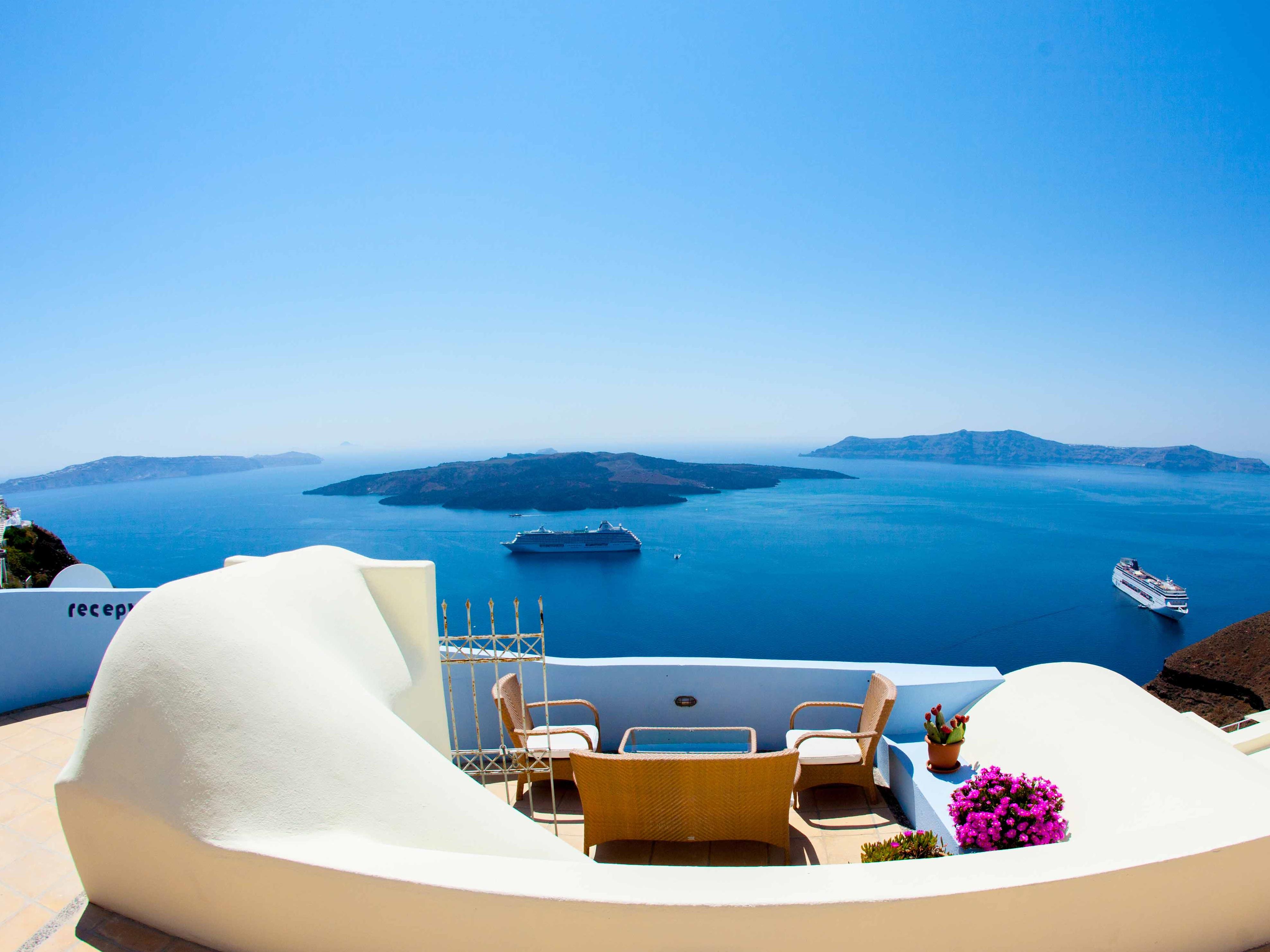 Panorama Studios & Suites