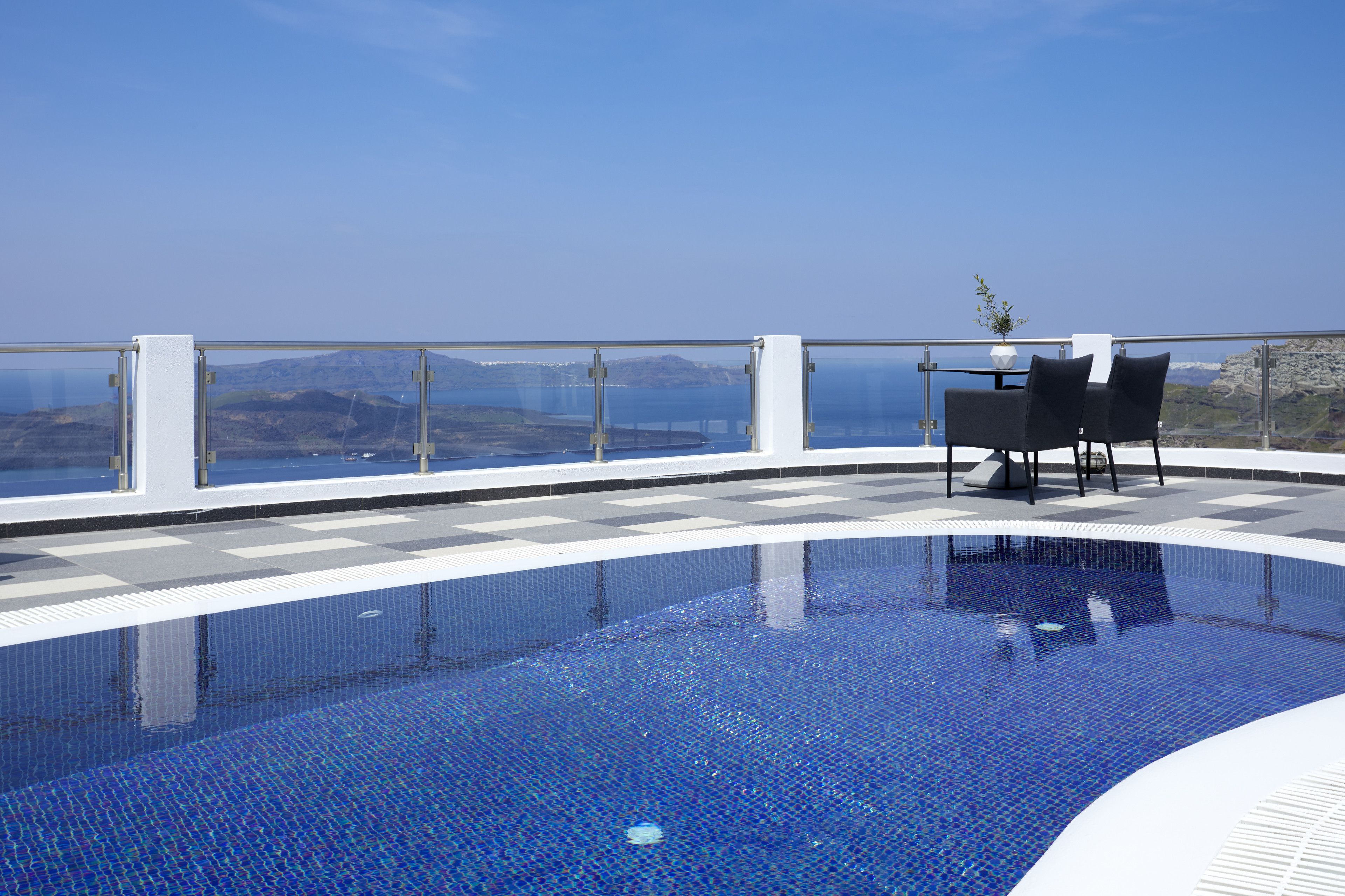 Petit Palace Suites