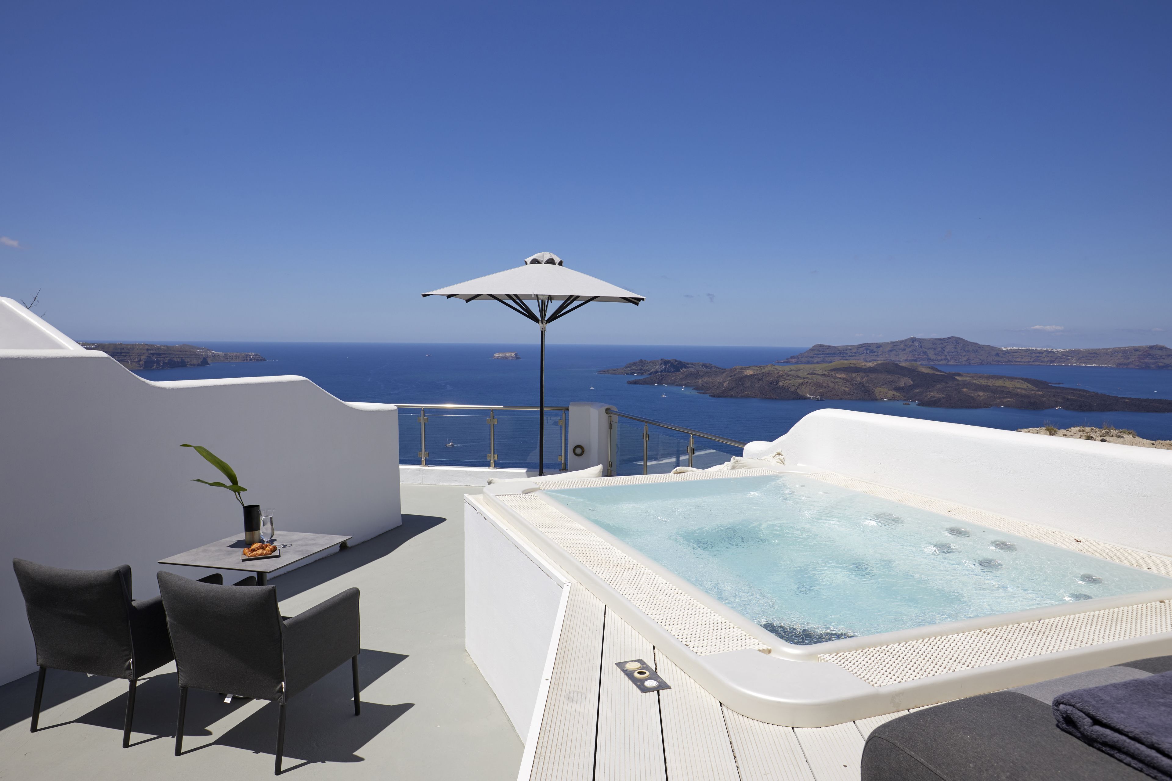 Petit Palace Suites