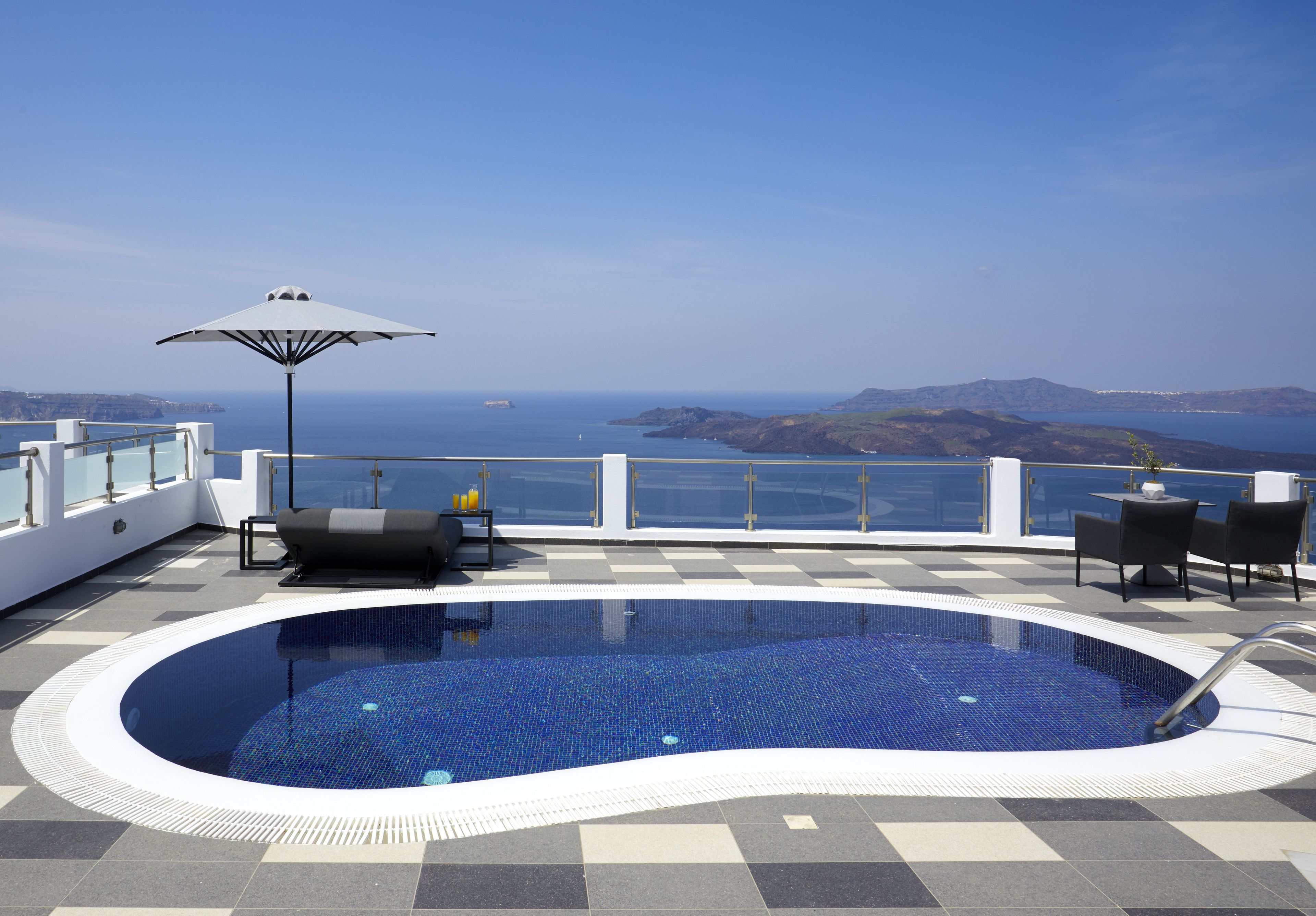 Petit Palace Suites