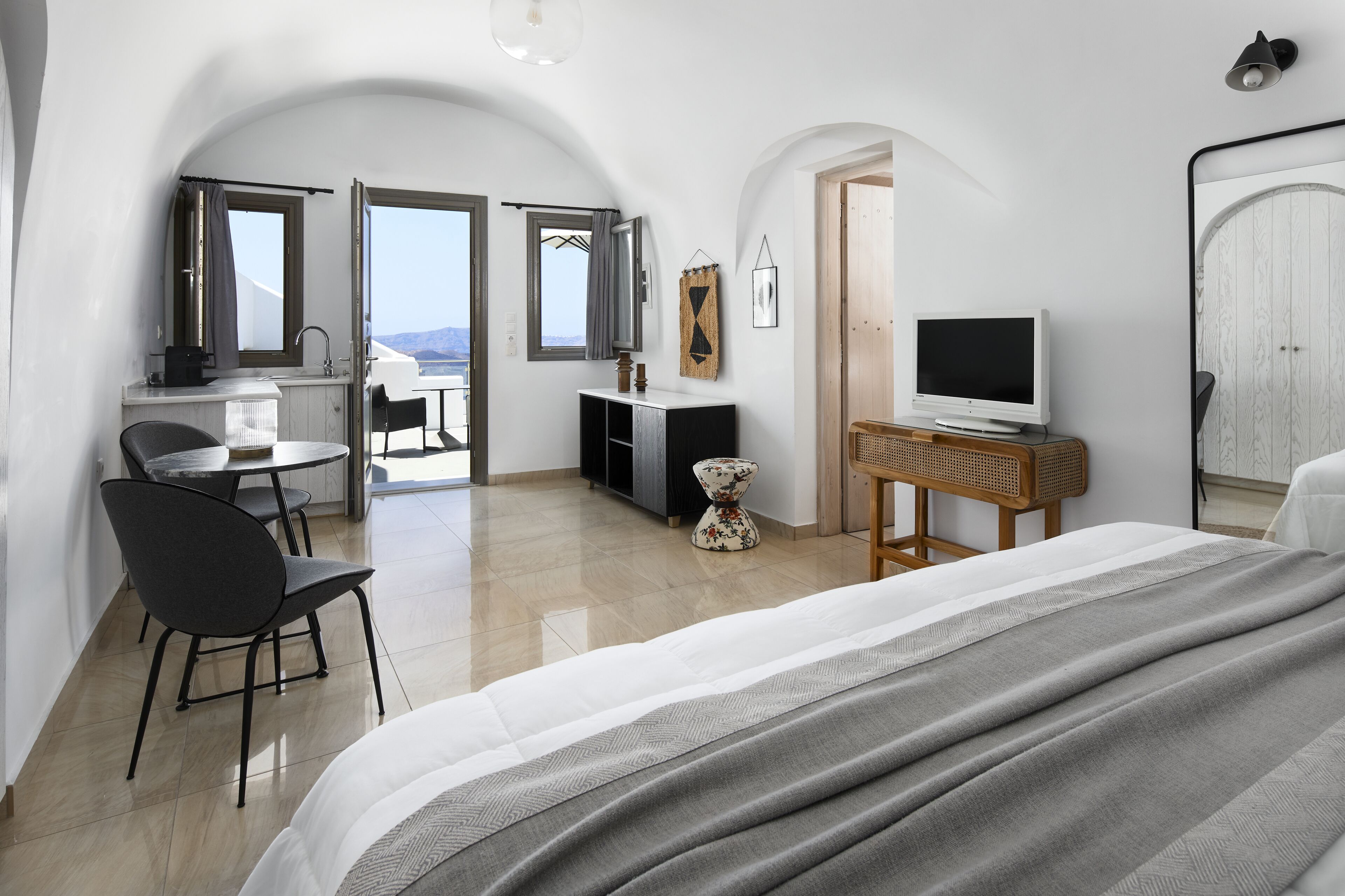 Petit Palace Suites